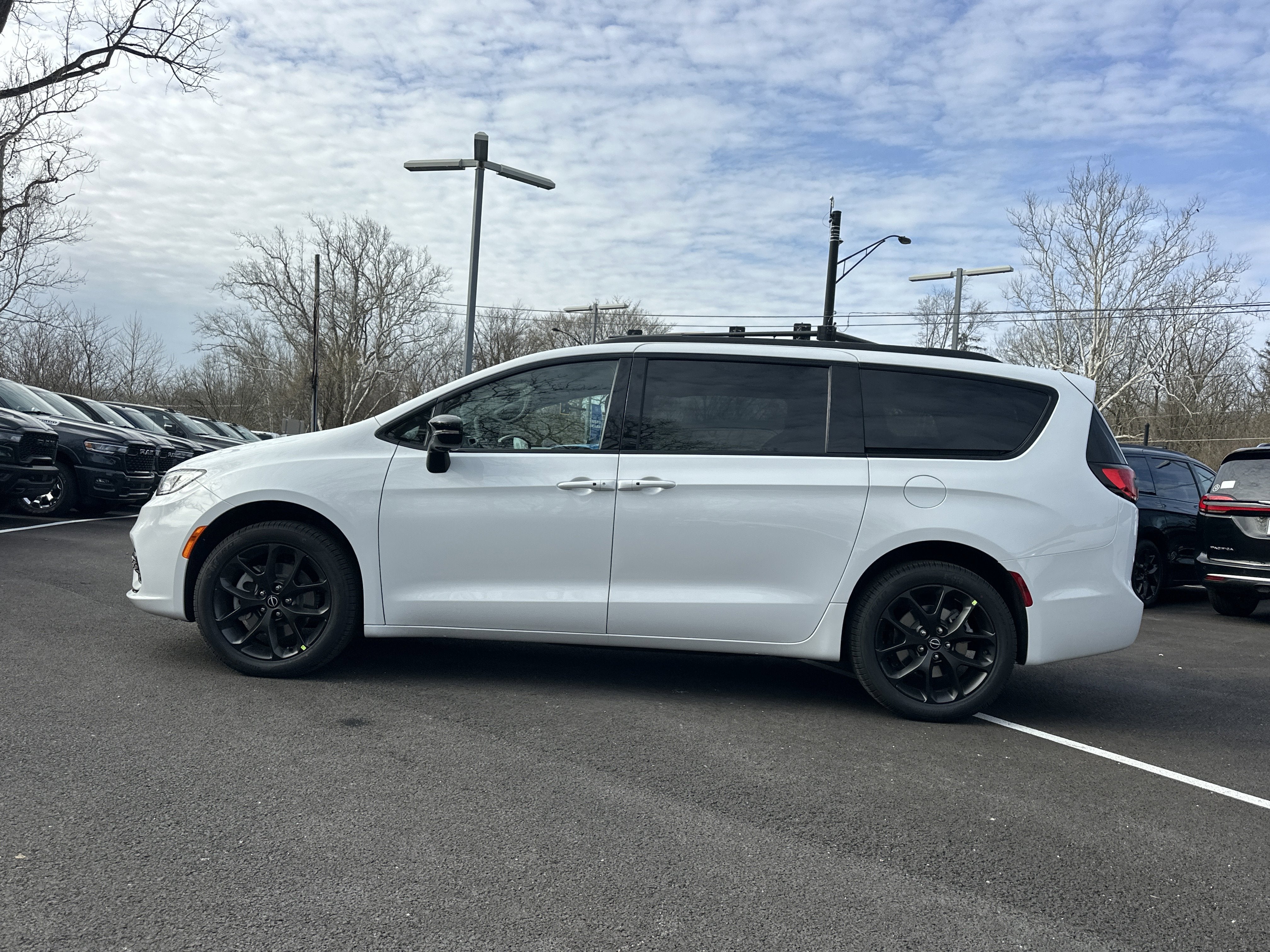 2026 Chrysler Pacifica Limited