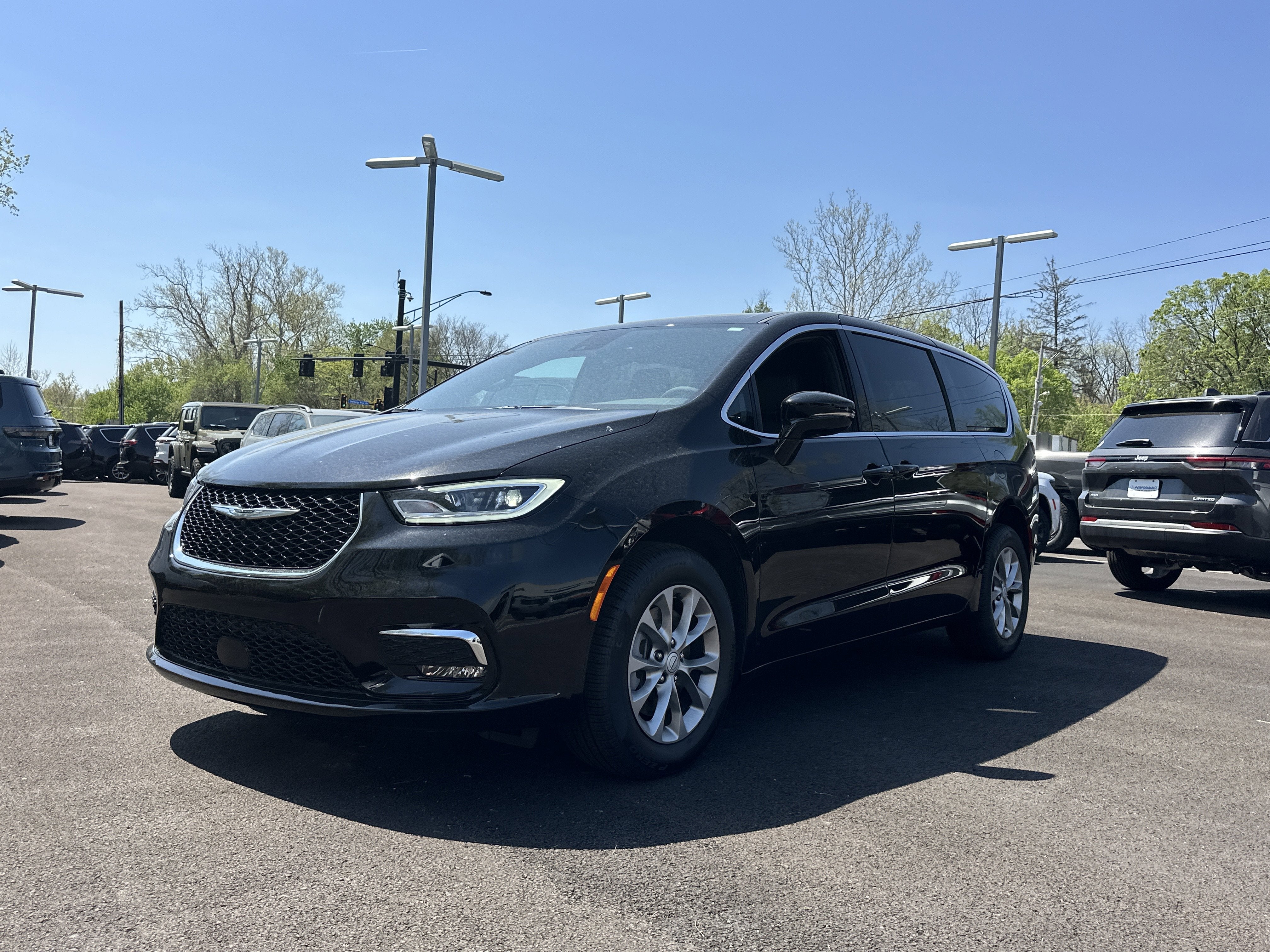 2026 Chrysler Pacifica Limited