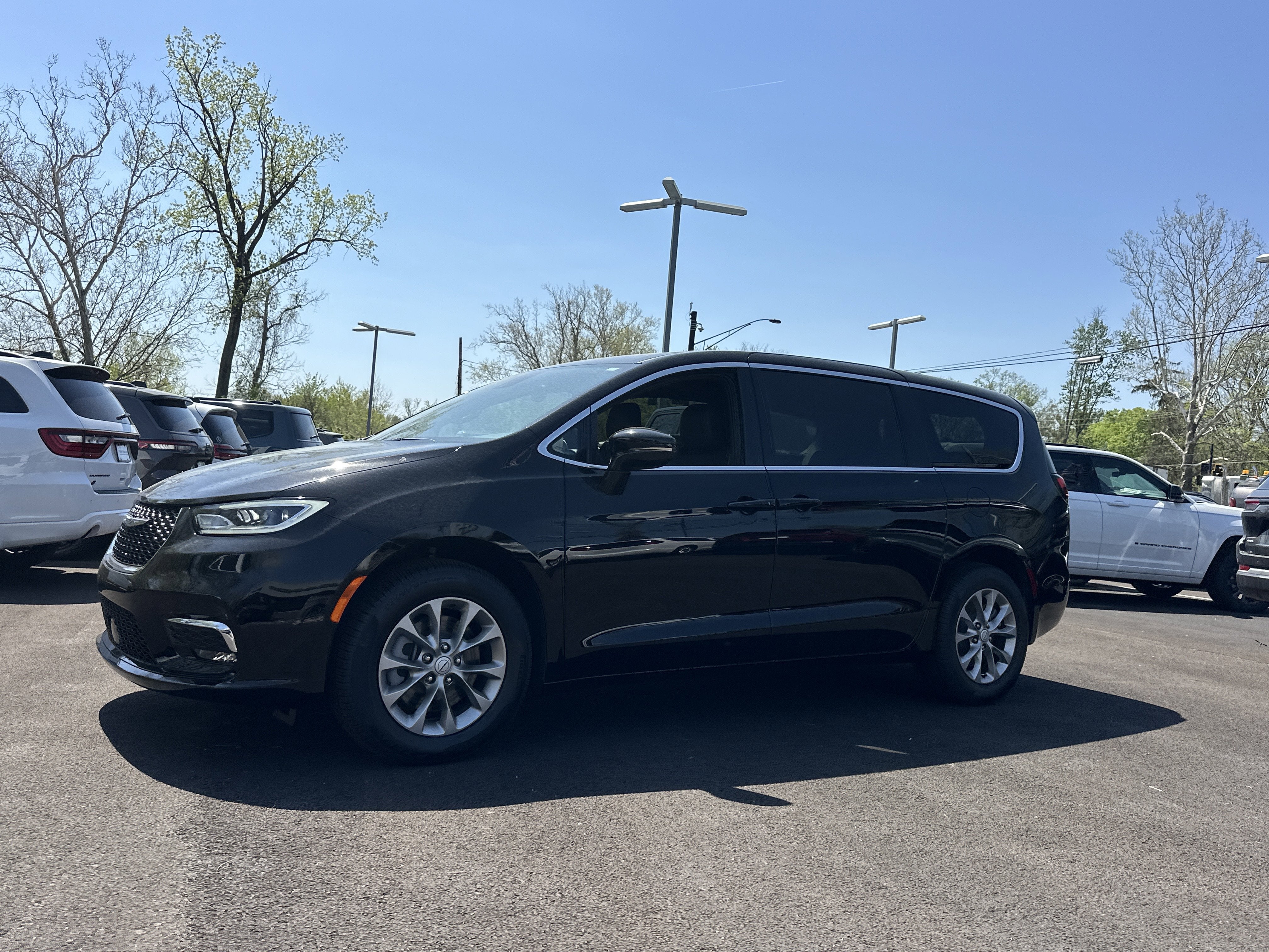 2026 Chrysler Pacifica Limited