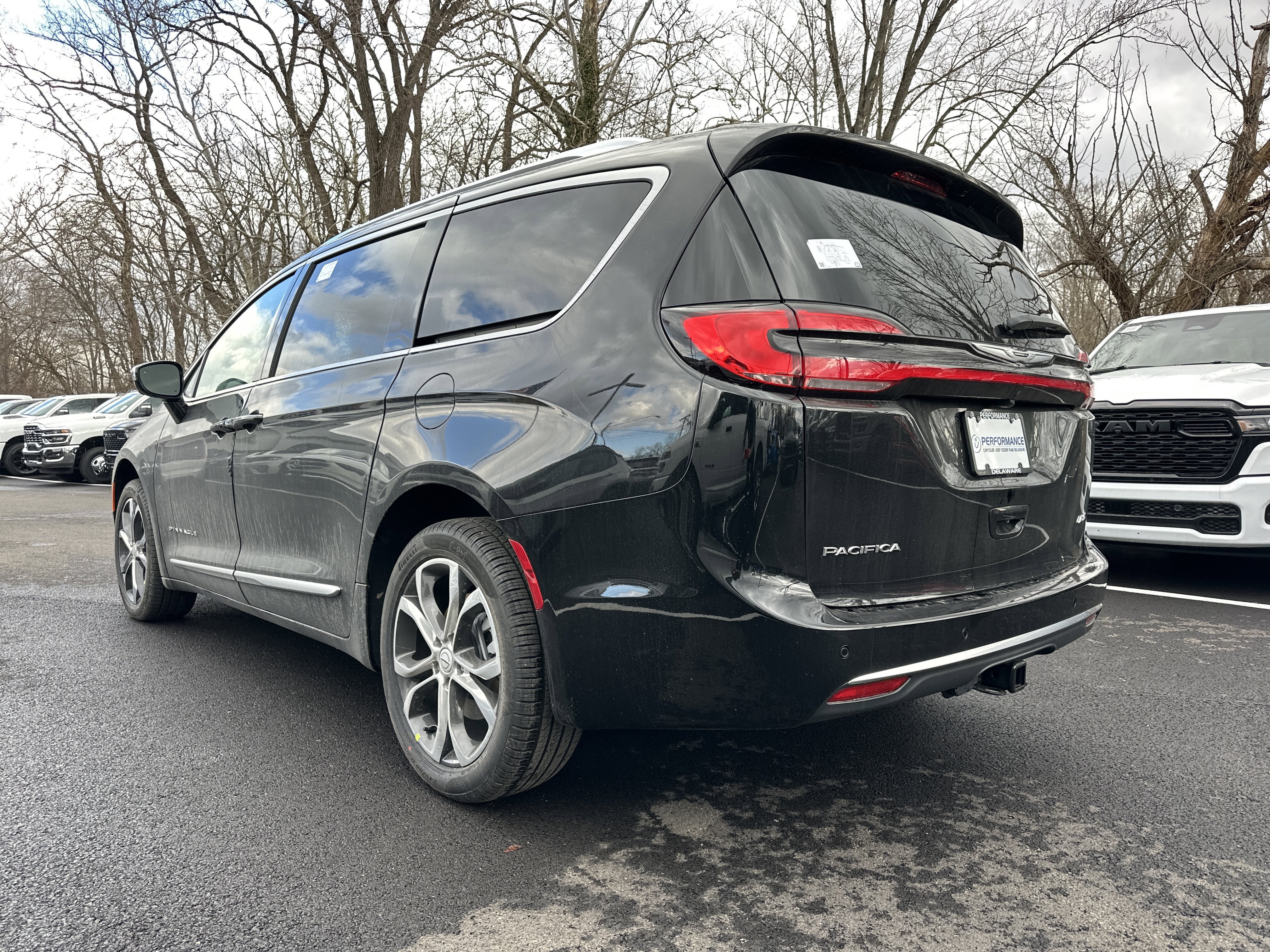 2026 Chrysler Pacifica Pinnacle