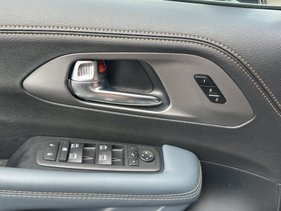 2027 Chrysler Pacifica Pinnacle