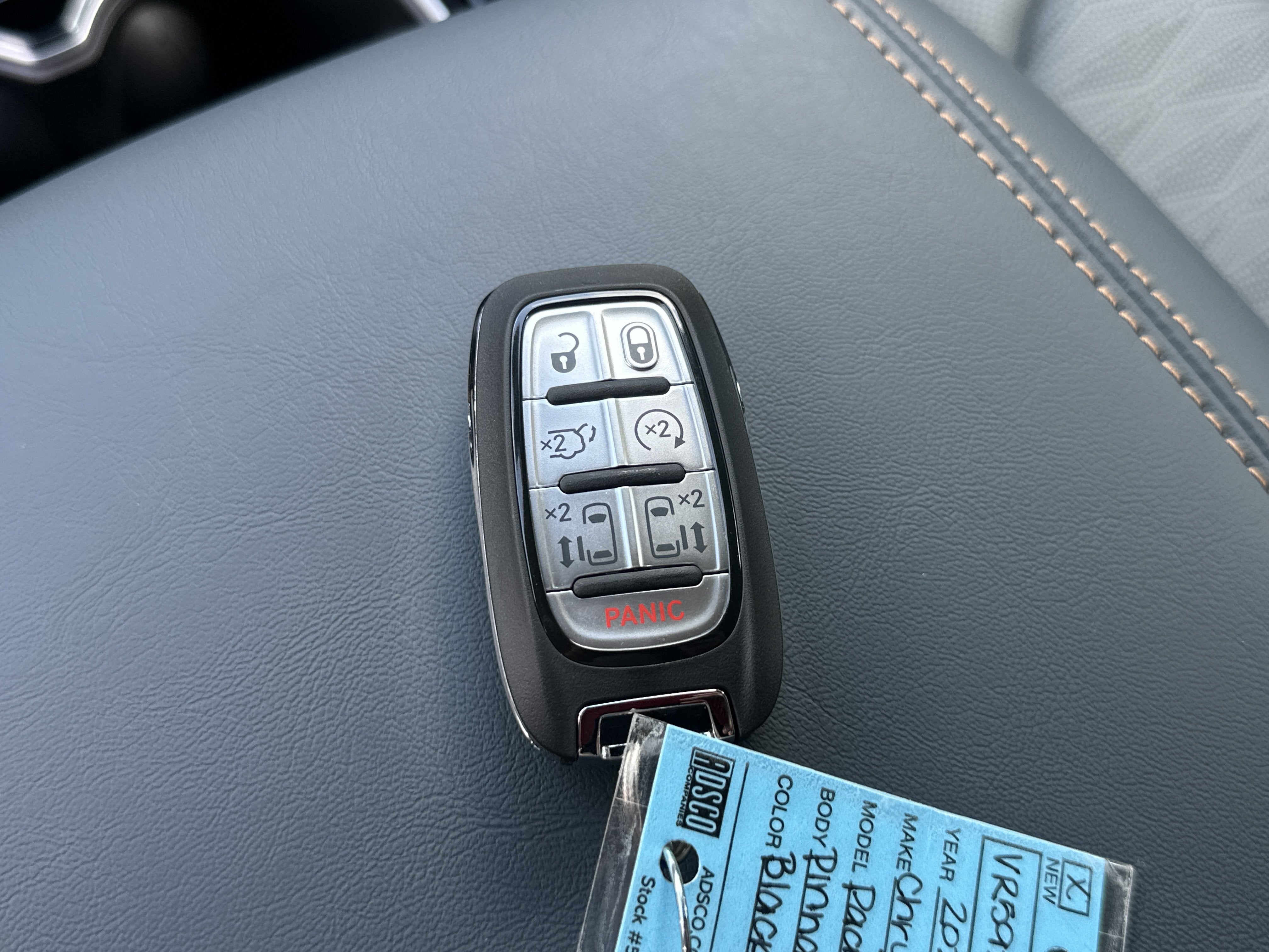 2027 Chrysler Pacifica Pinnacle