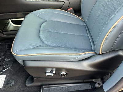 2027 Chrysler Pacifica Pinnacle