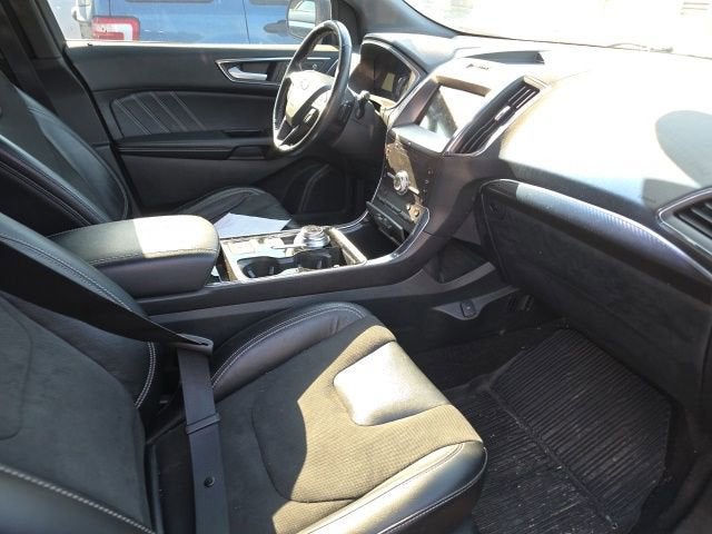 2020 Ford Edge ST