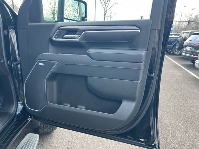 2025 Chevrolet Silverado 2500HD LTZ