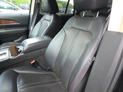 2013 Lincoln MKX Base
