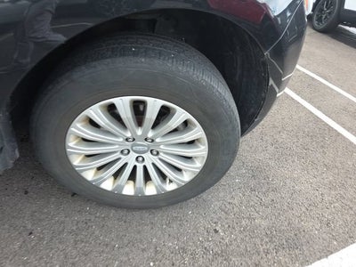 2013 Lincoln MKX Base