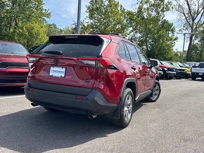 2022 Toyota RAV4 XLE