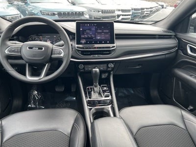 2023 Jeep Compass Altitude