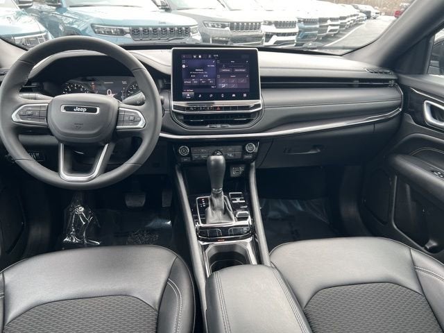 2023 Jeep Compass Altitude