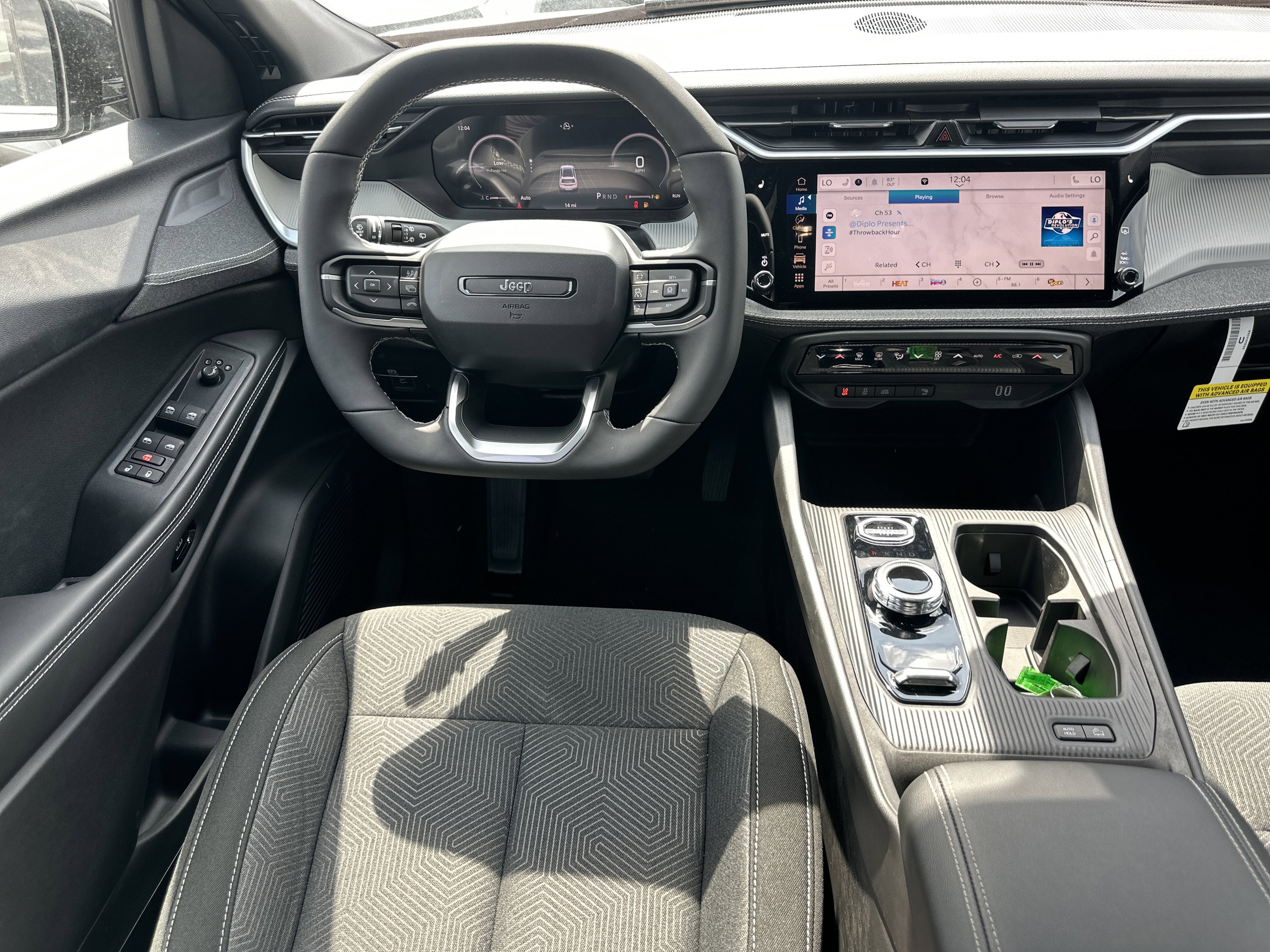 2026 Jeep Cherokee Laredo