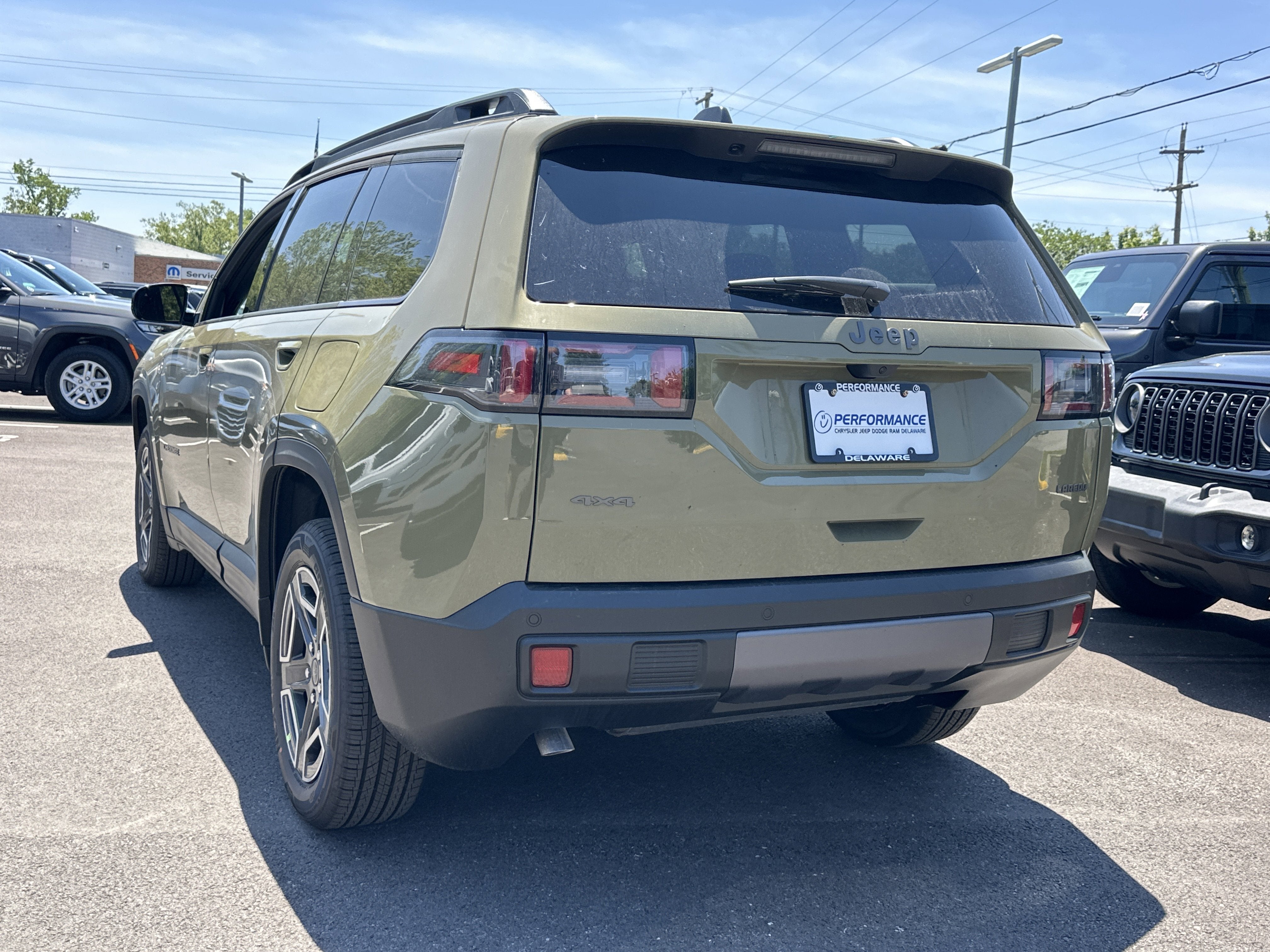 2026 Jeep Cherokee Laredo