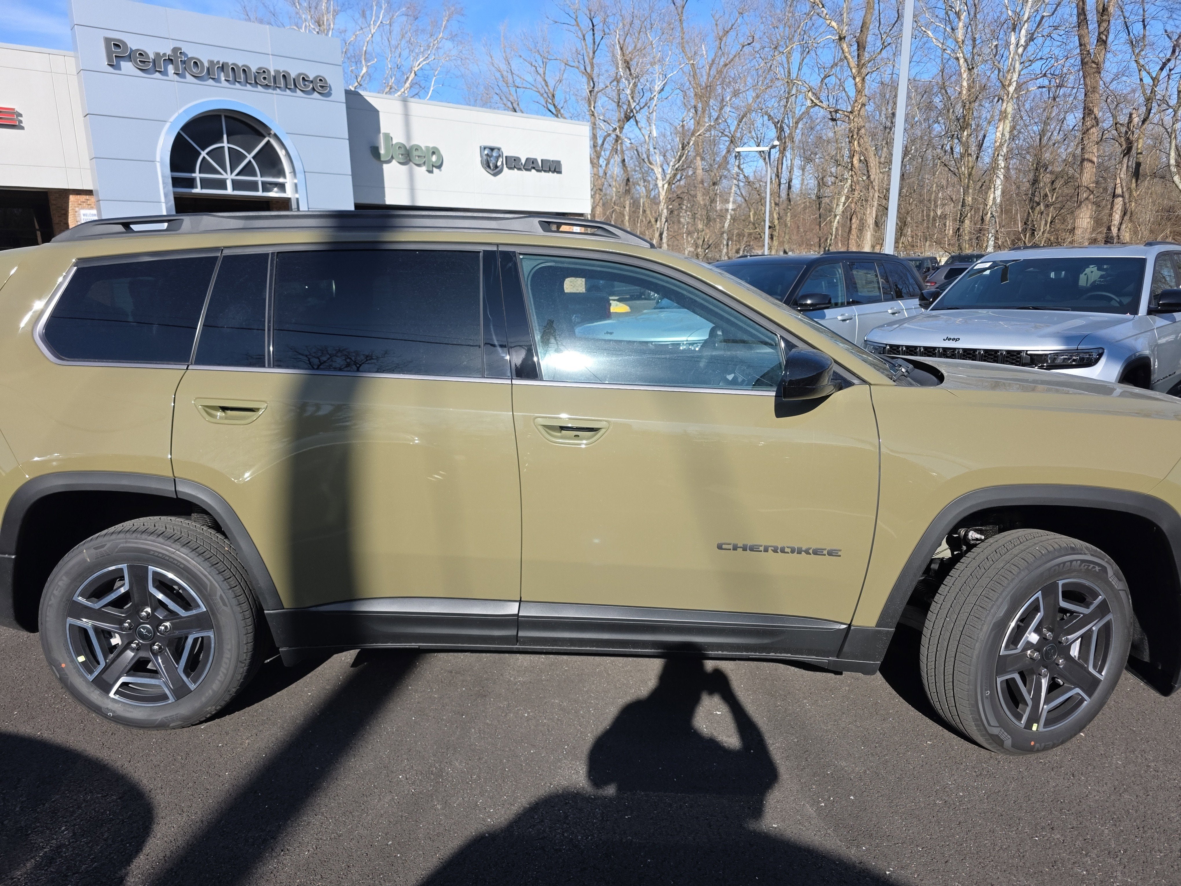 2026 Jeep Cherokee Laredo