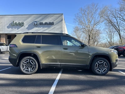 2026 Jeep Cherokee Laredo