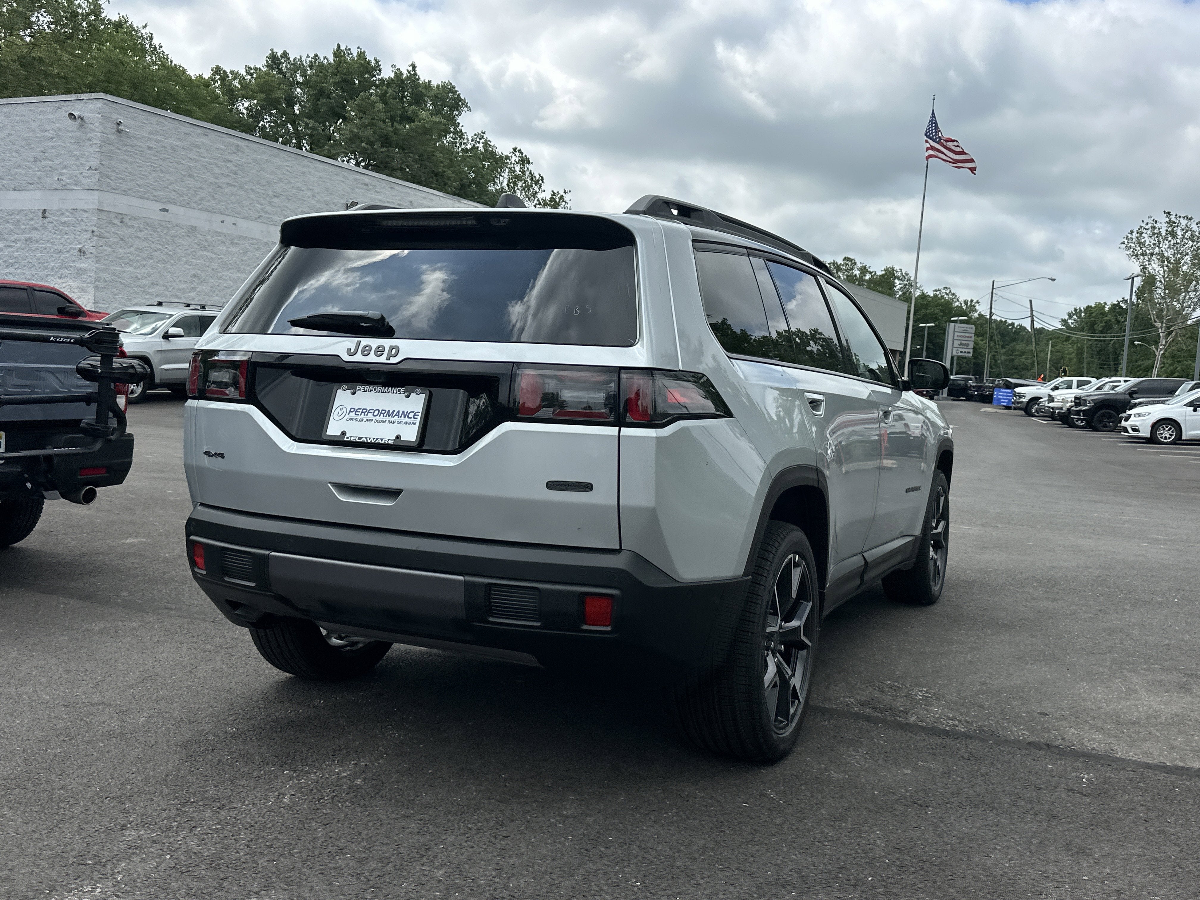 2026 Jeep Cherokee Overland