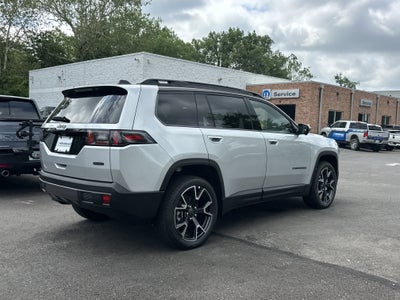 2026 Jeep Cherokee Overland