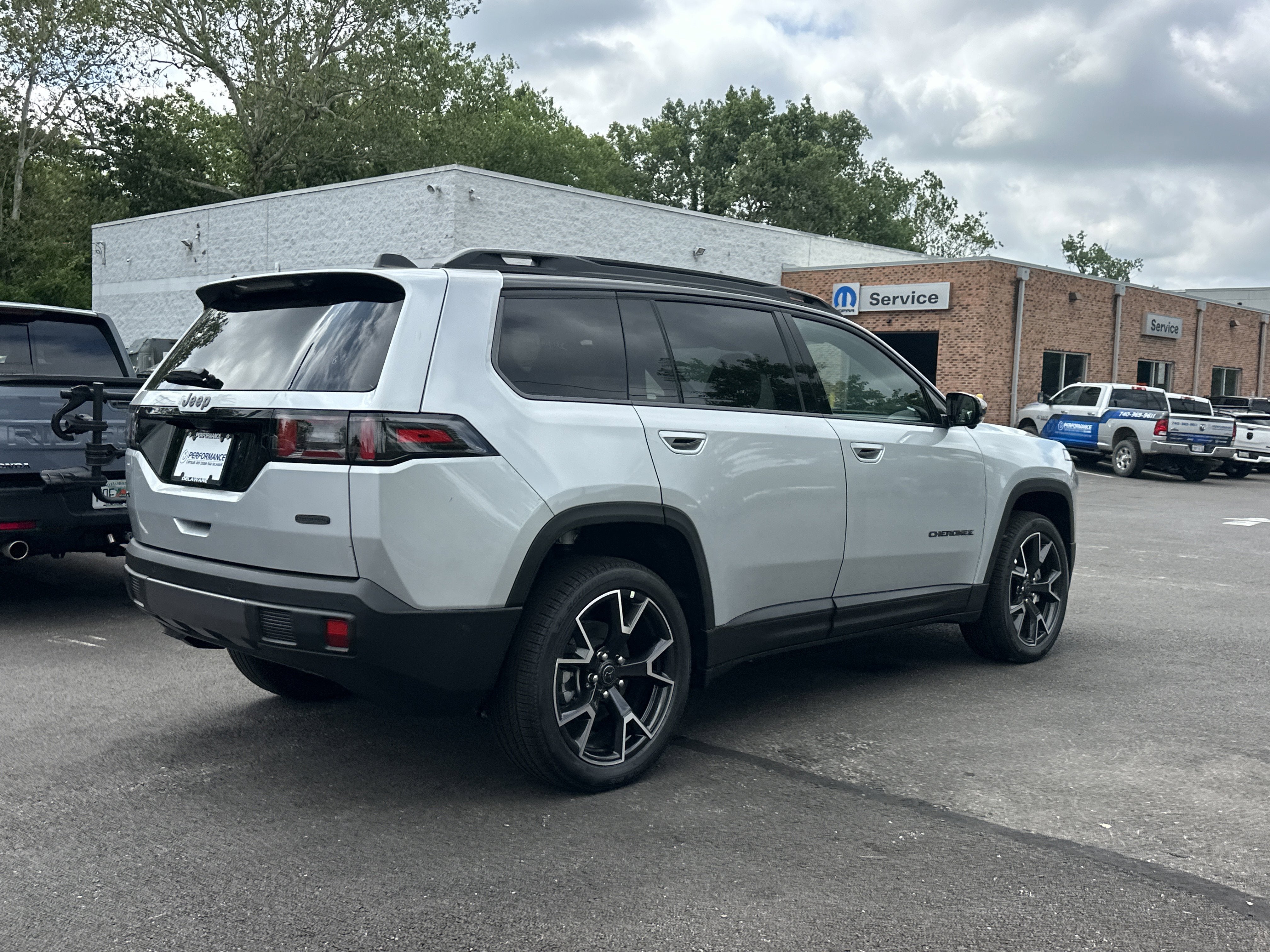 2026 Jeep Cherokee Overland