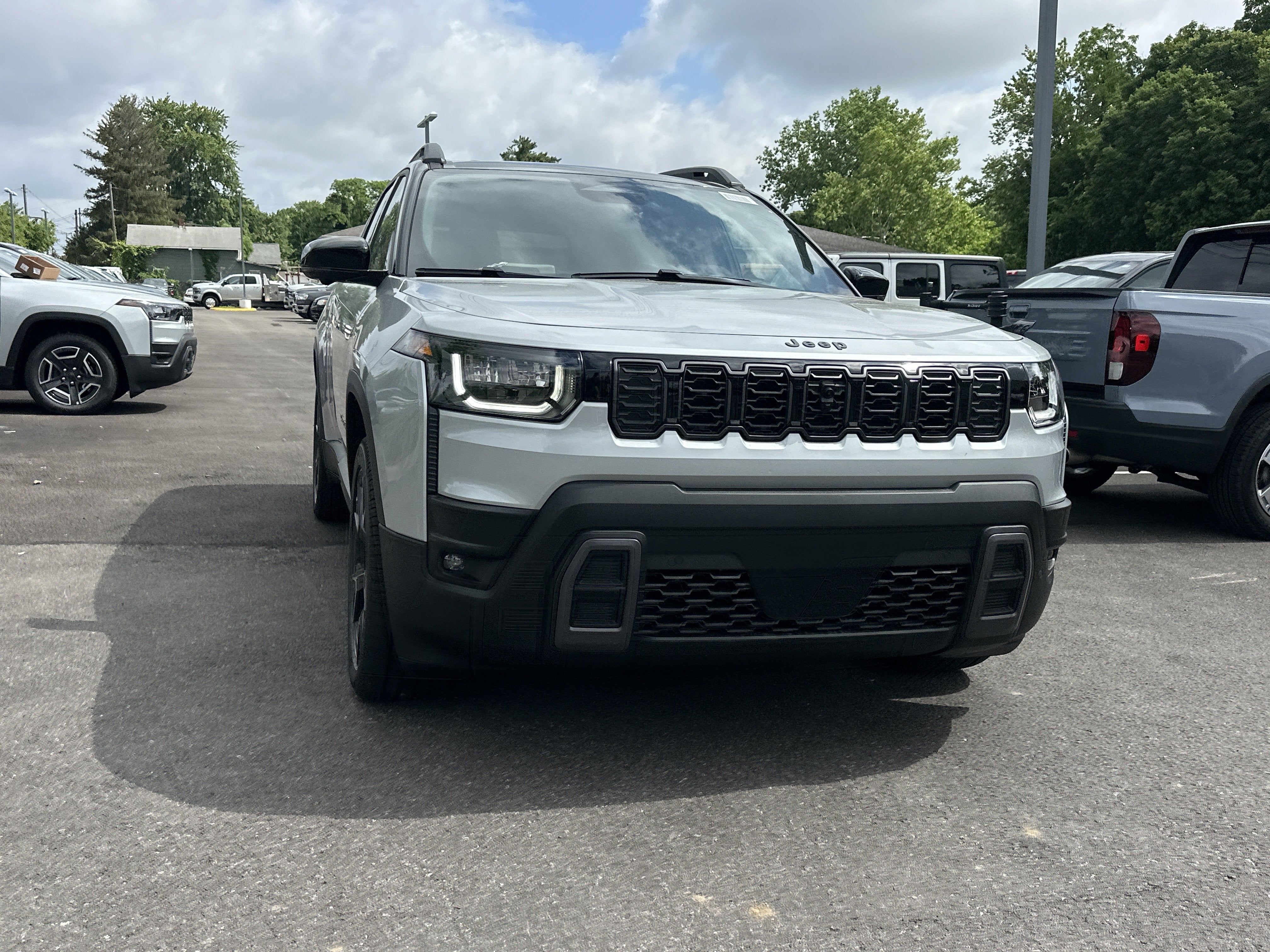 2026 Jeep Cherokee Overland