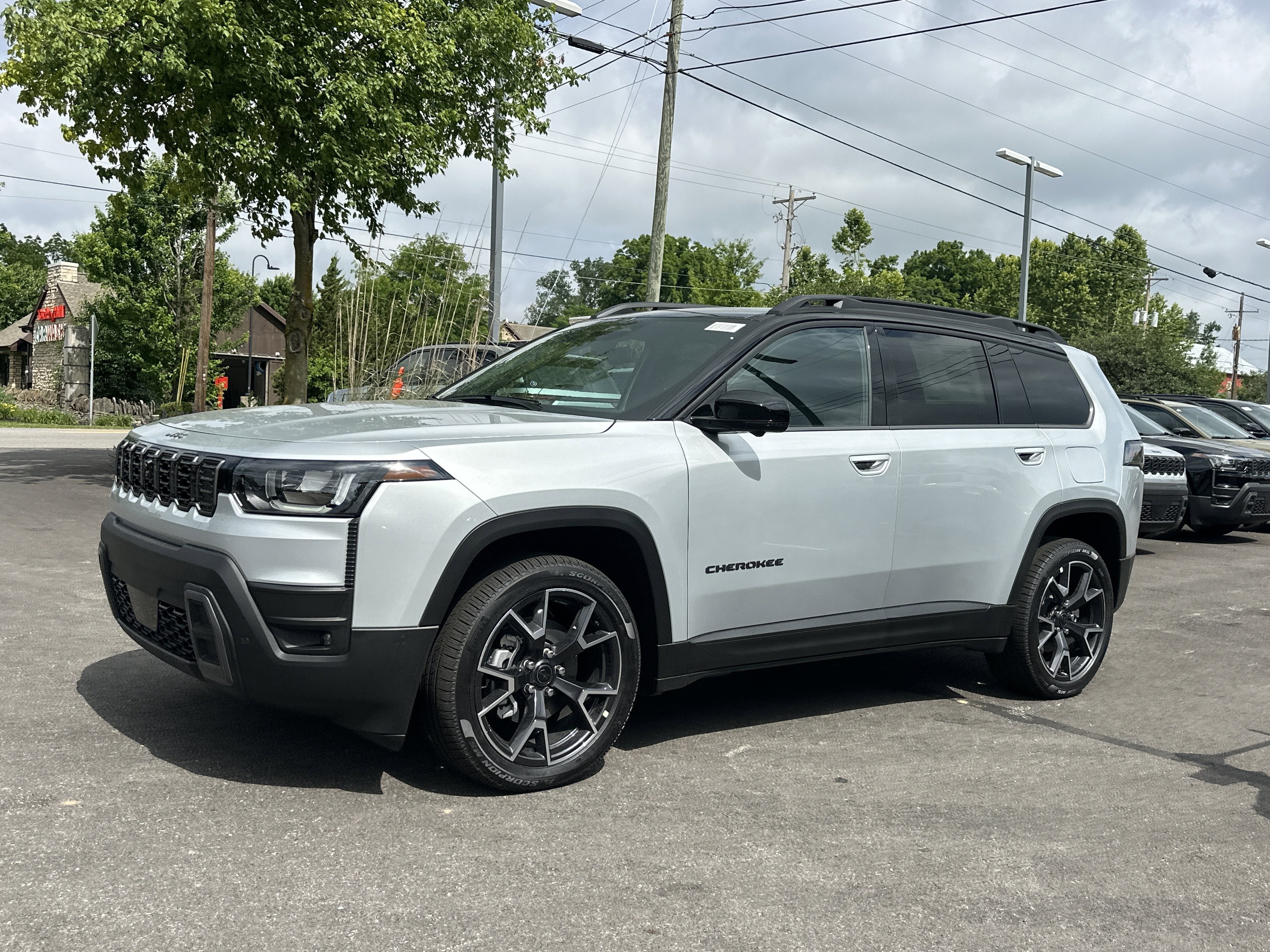 2026 Jeep Cherokee Overland