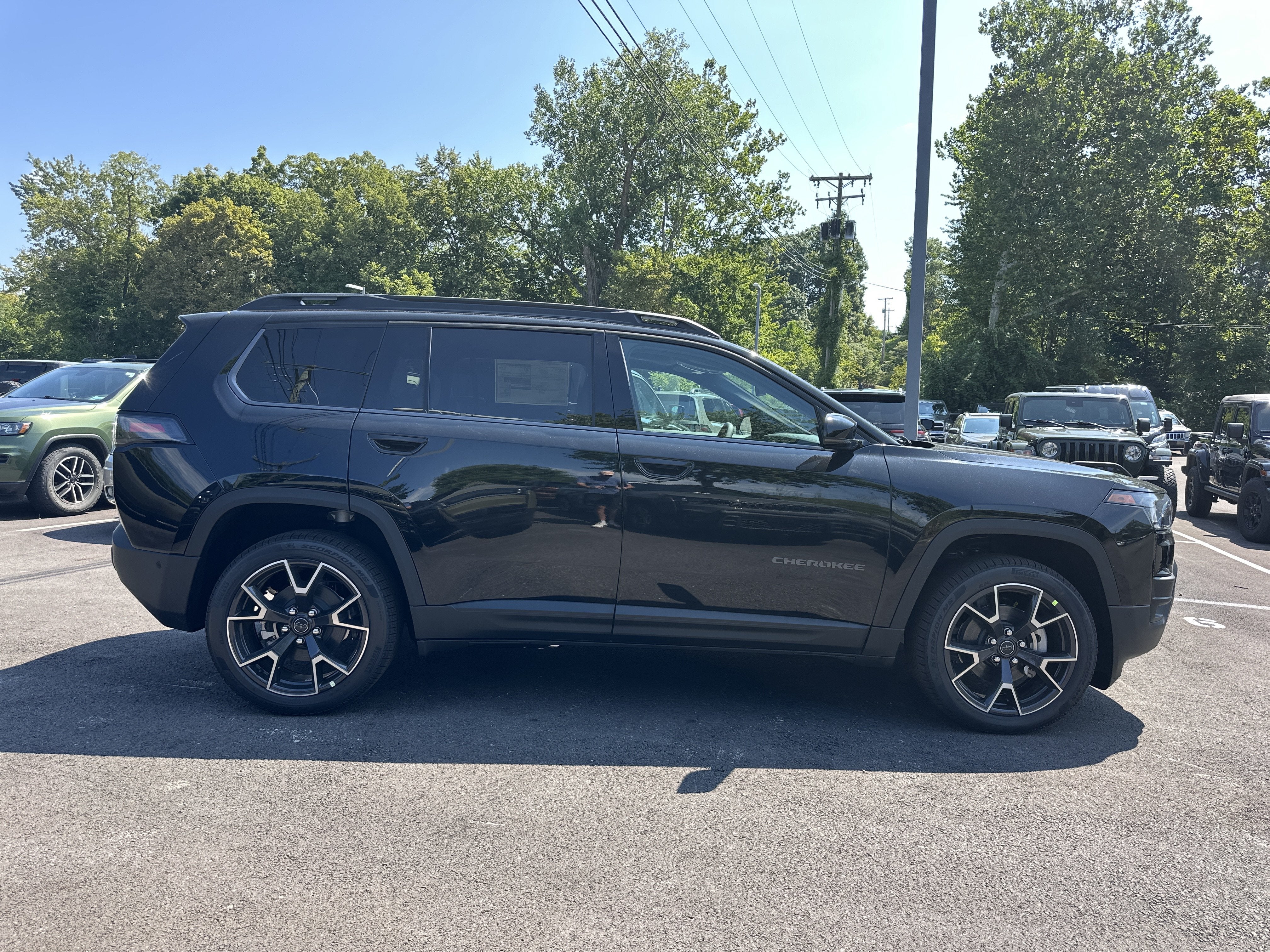 2026 Jeep Cherokee Overland