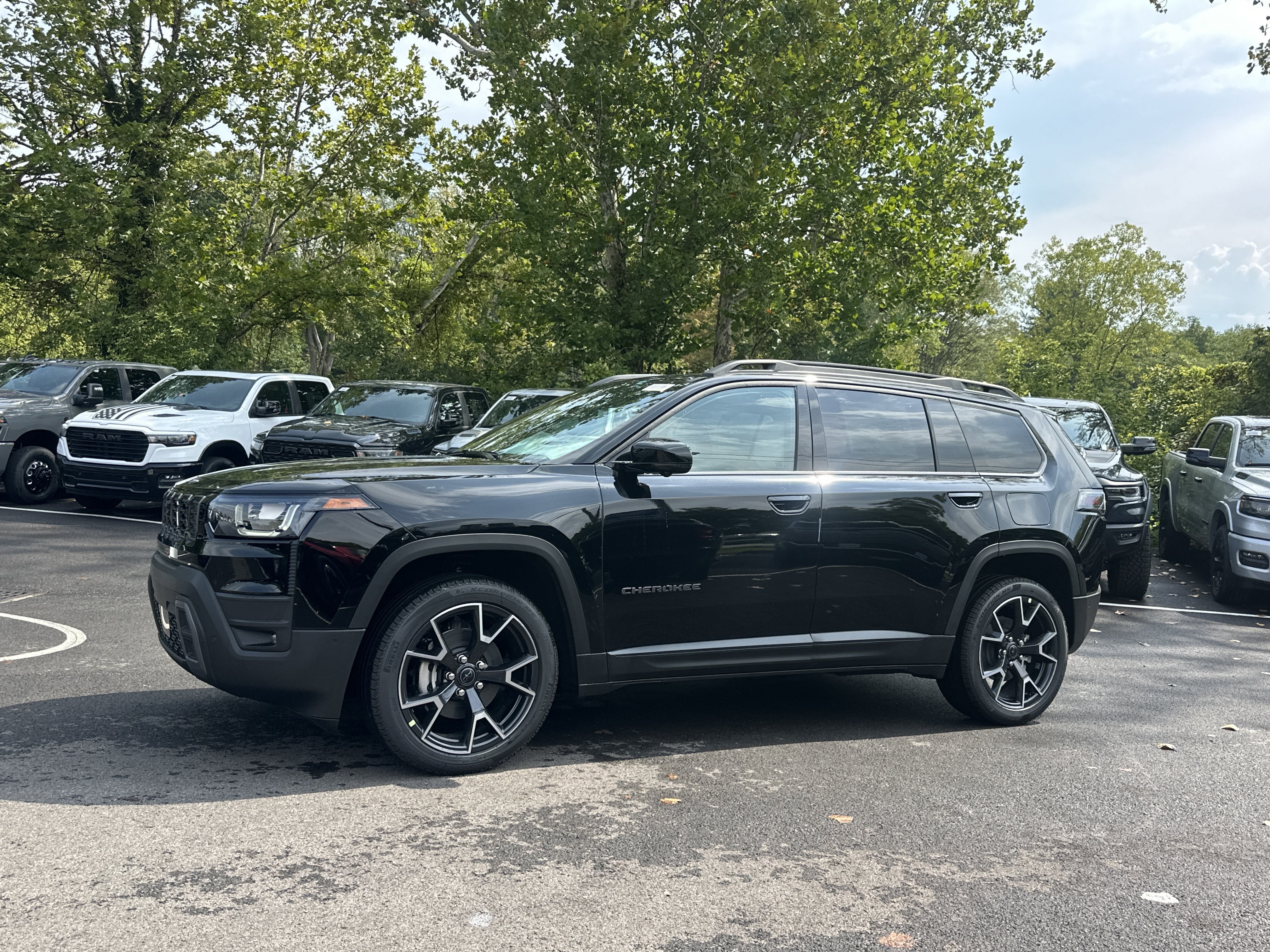 2026 Jeep Cherokee Overland