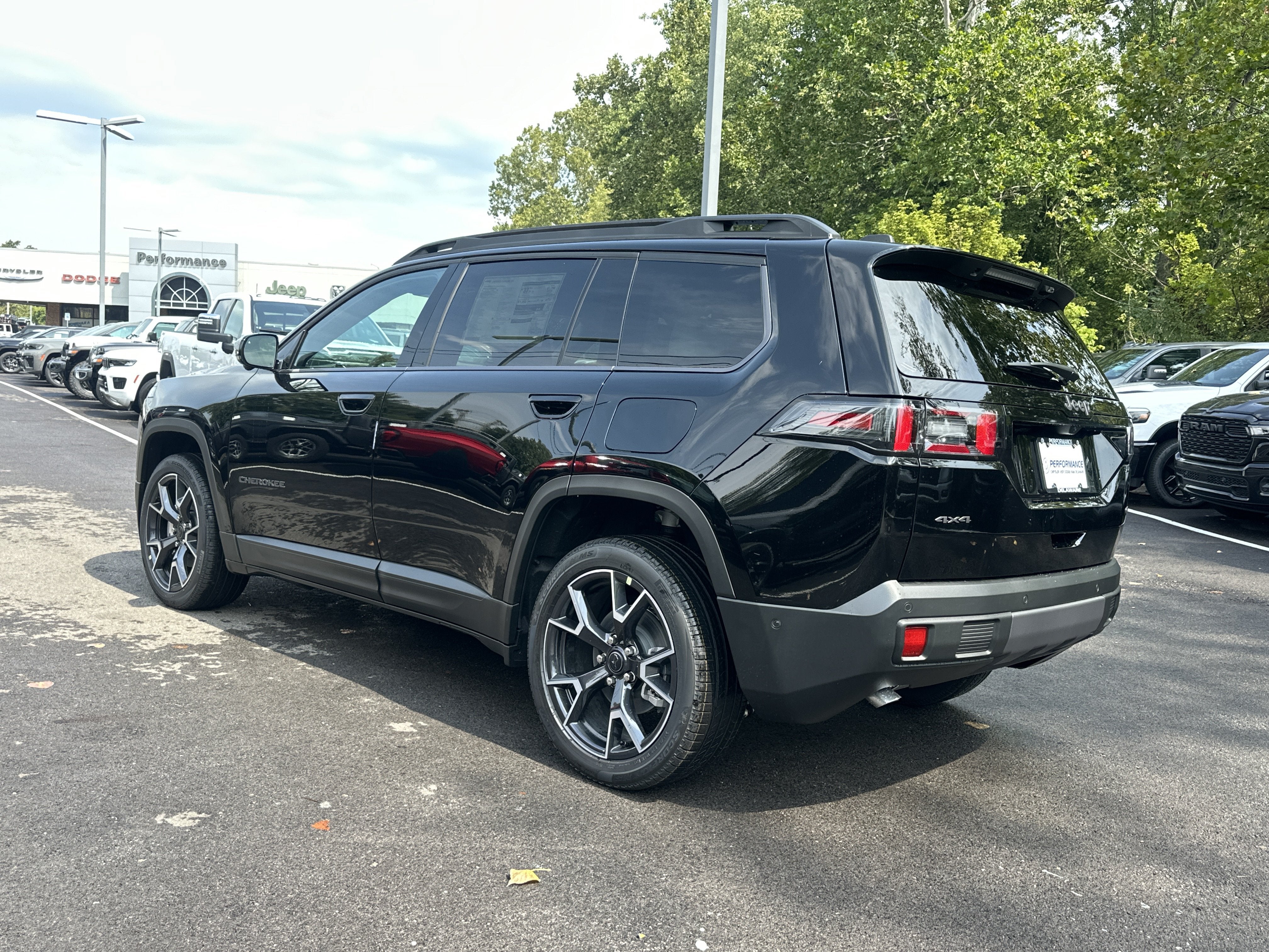 2026 Jeep Cherokee Overland
