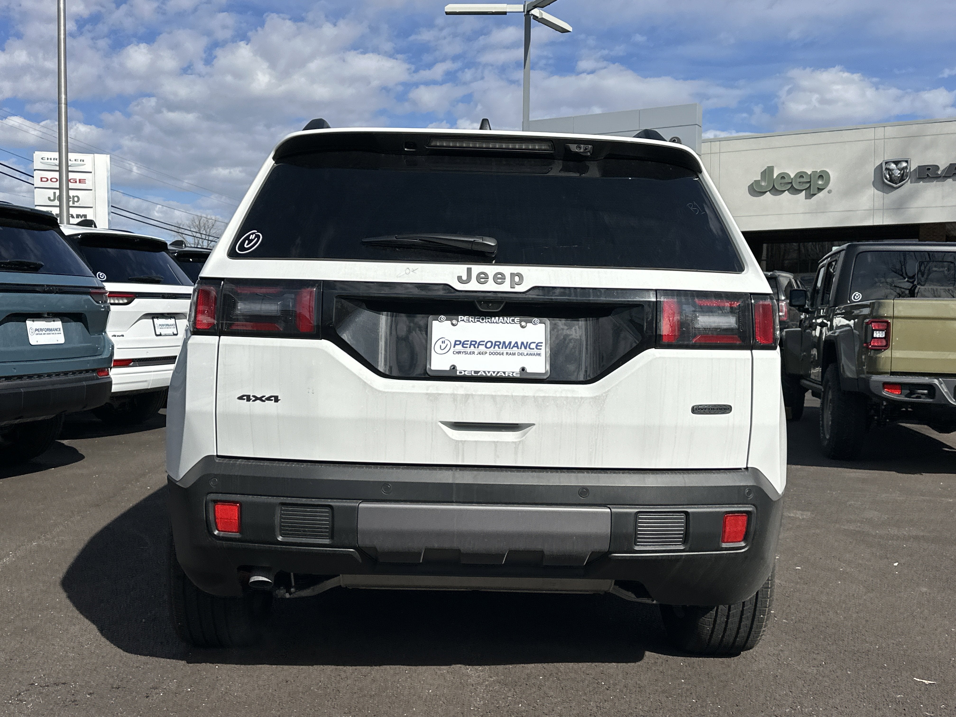 2026 Jeep Cherokee Overland