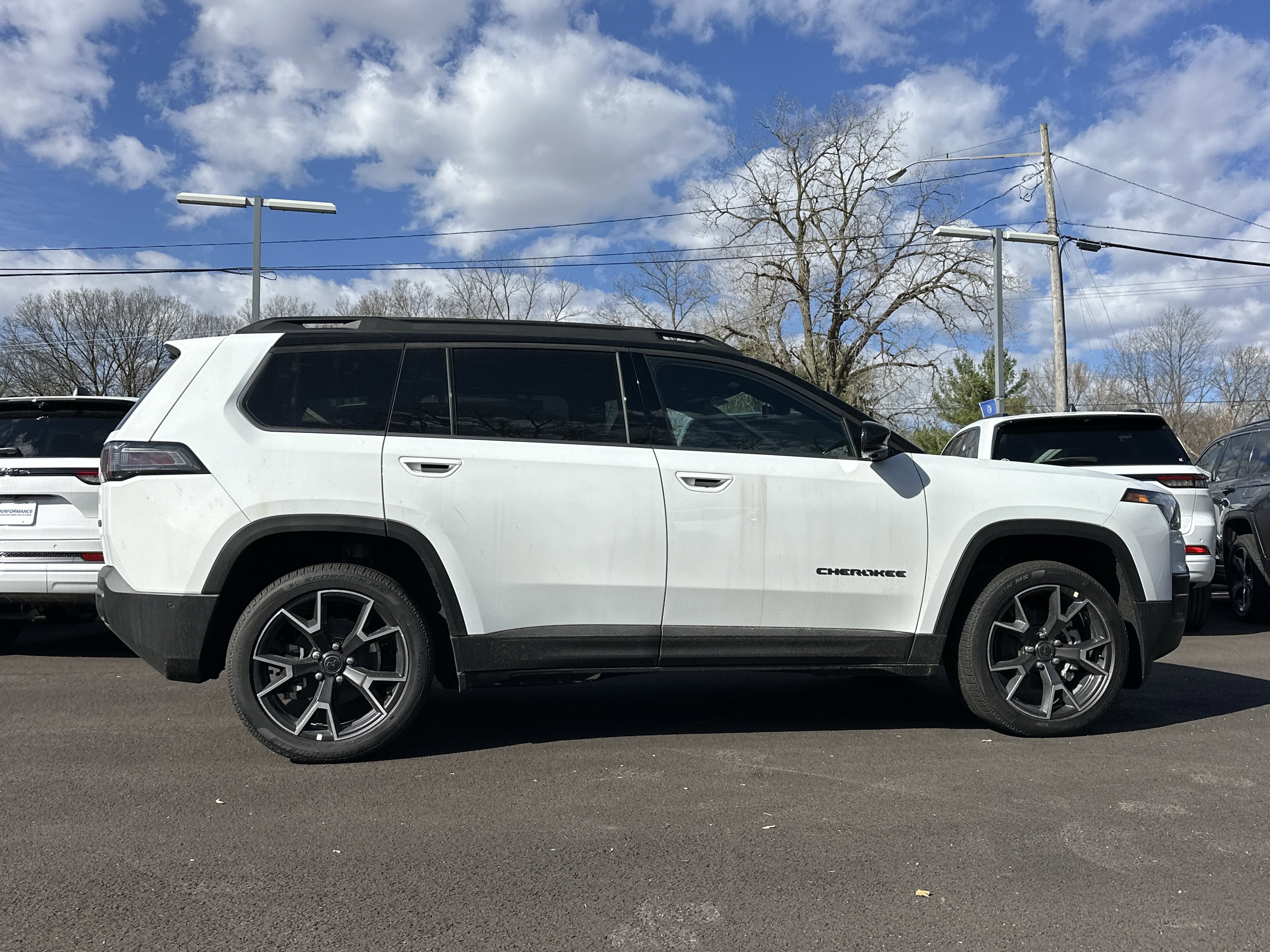 2026 Jeep Cherokee Overland