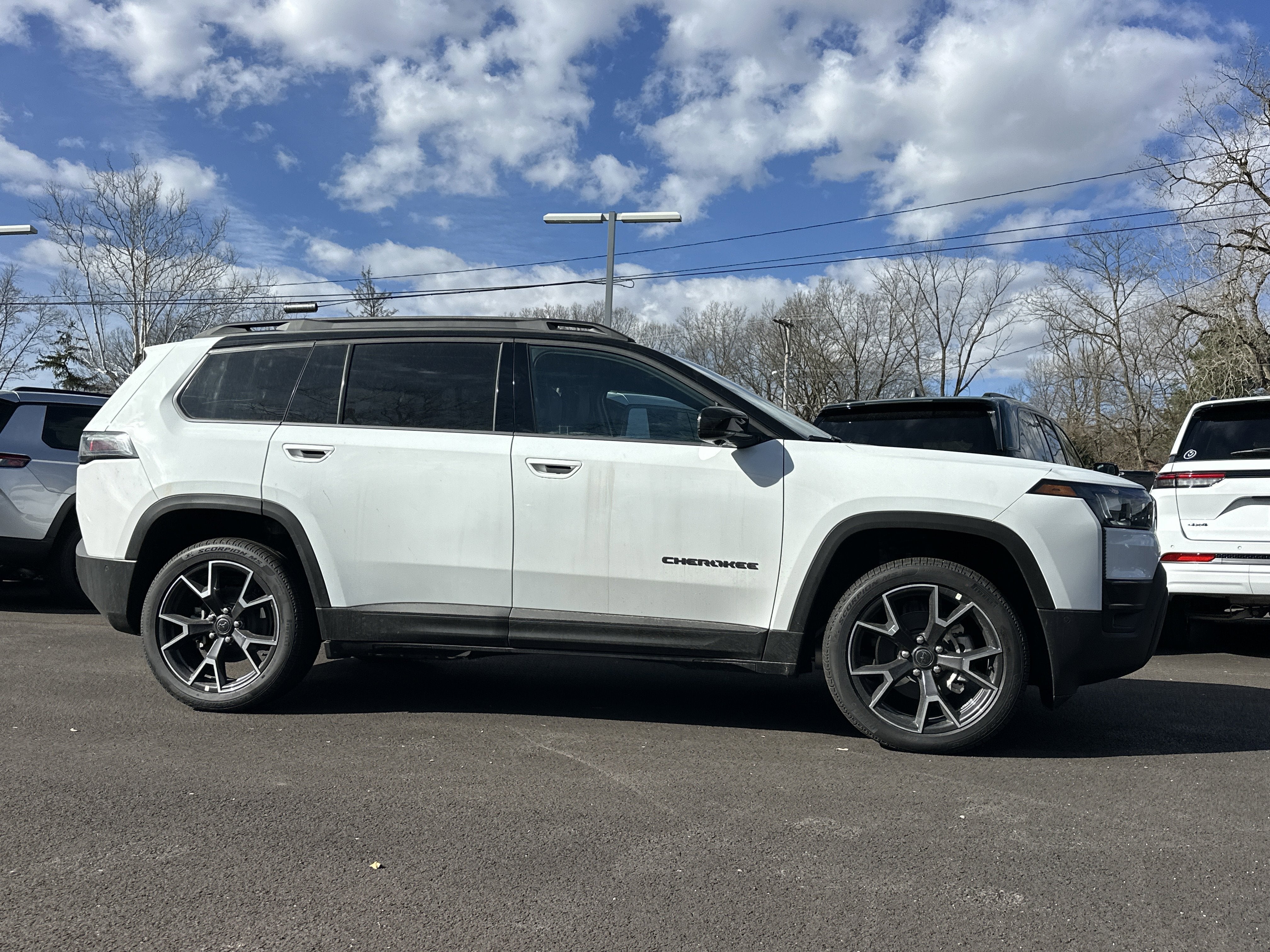 2026 Jeep Cherokee Overland