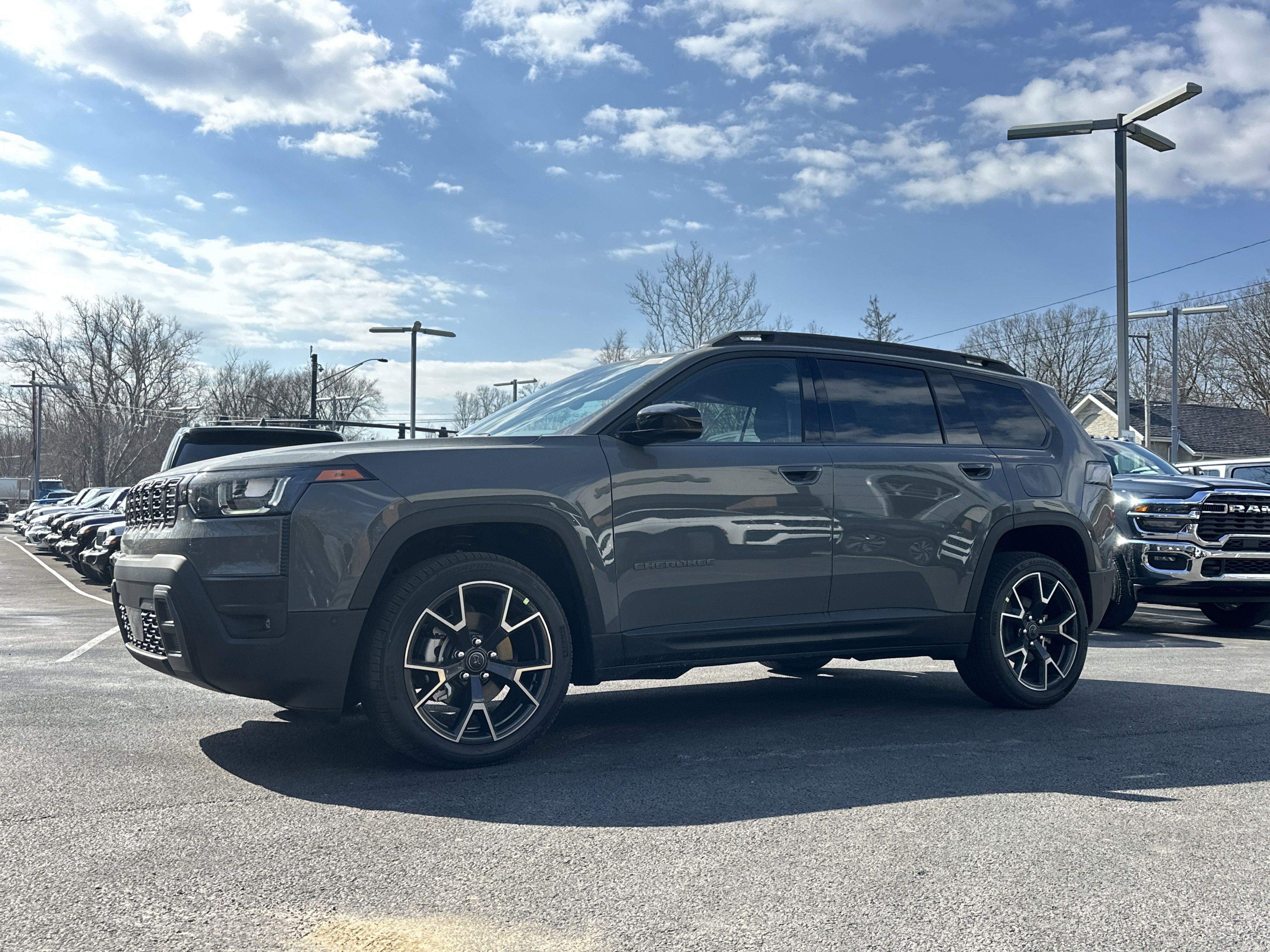 2026 Jeep Cherokee Overland