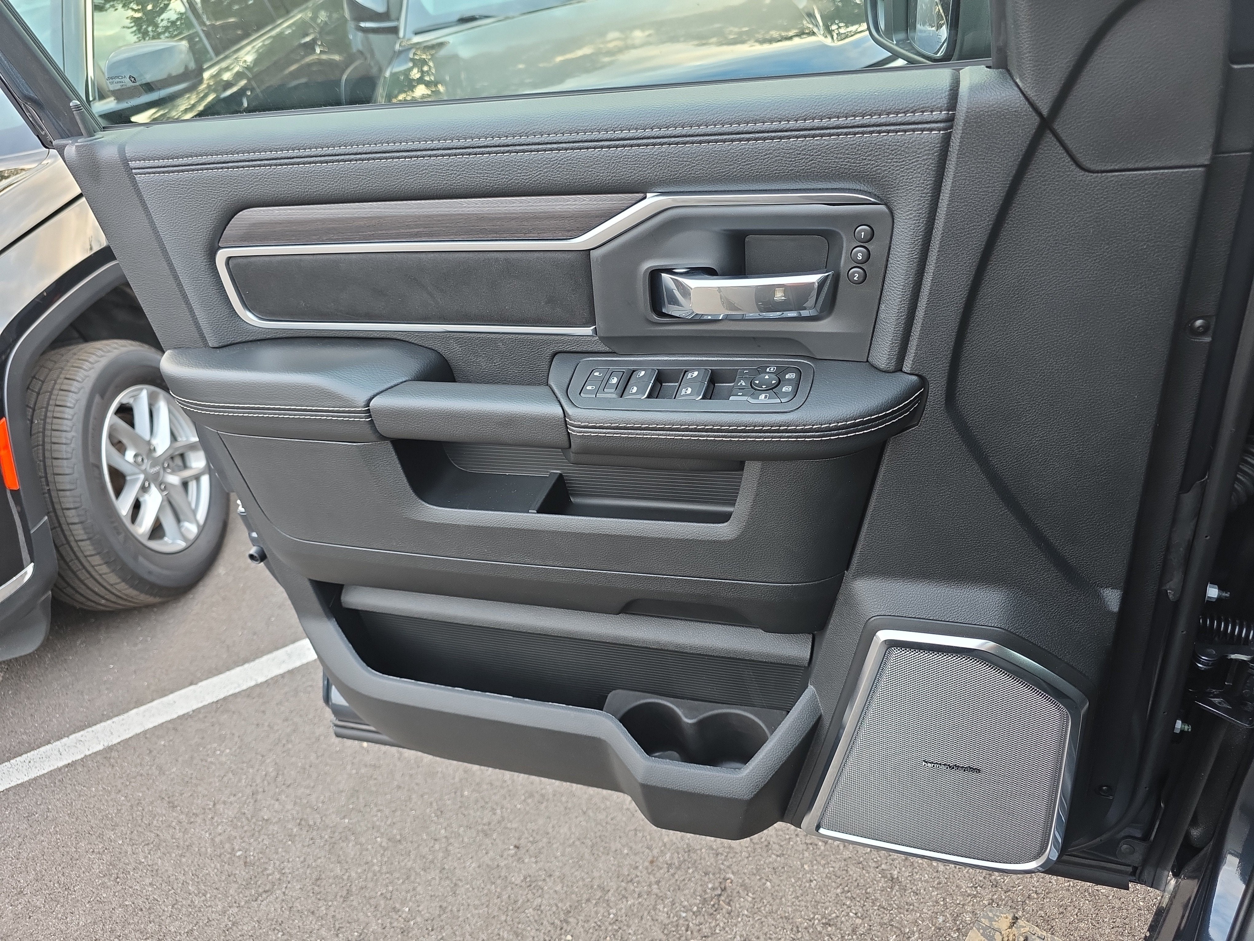 2027 RAM 2500 Laramie