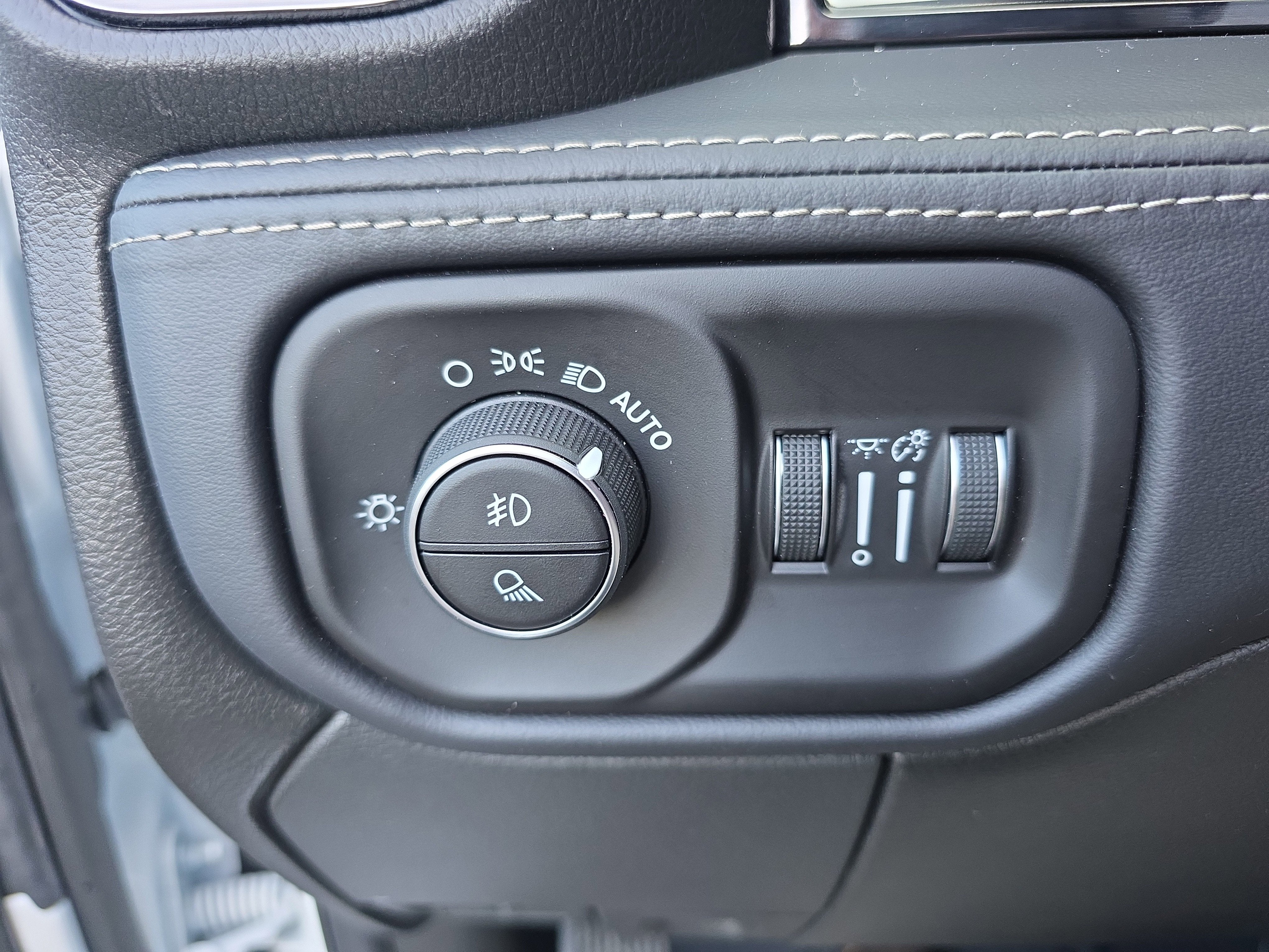 2026 RAM 2500 Limited