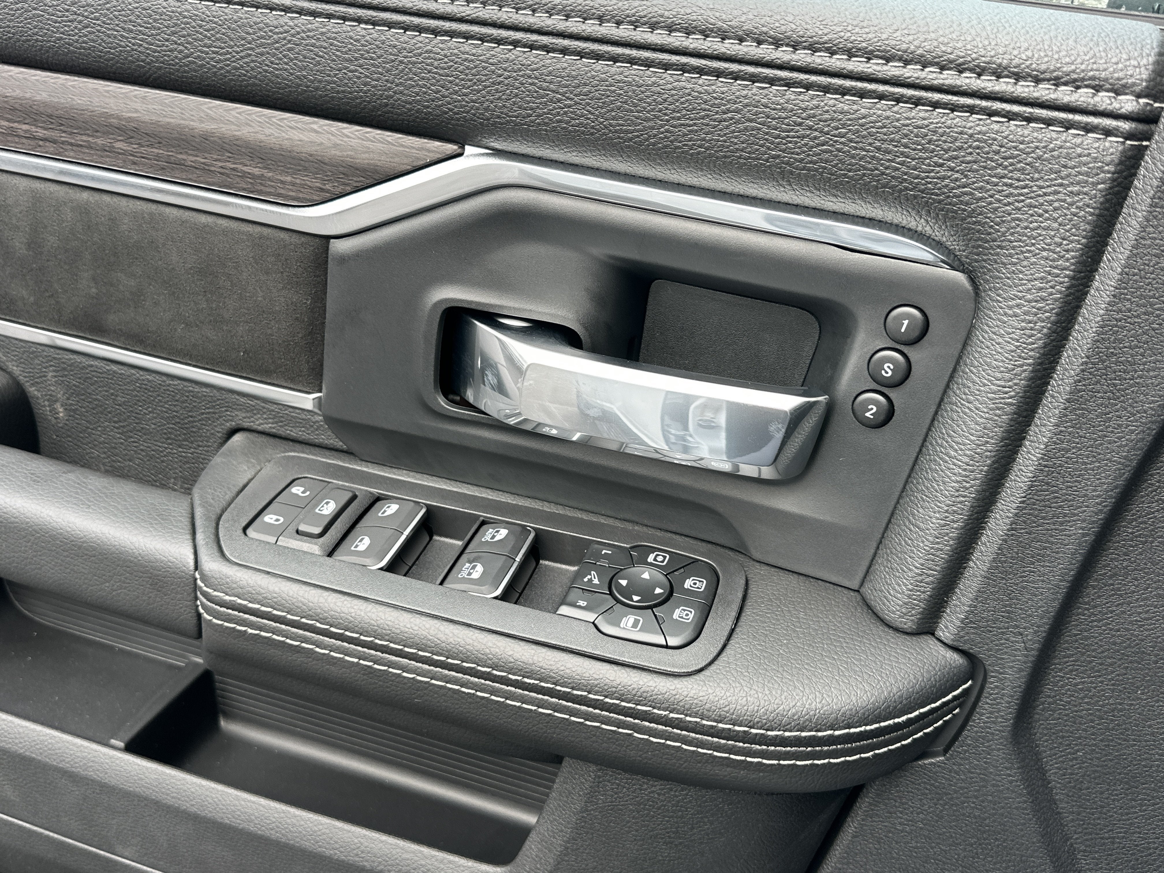 2027 RAM 3500 Laramie