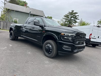 2026 RAM 3500 Limited