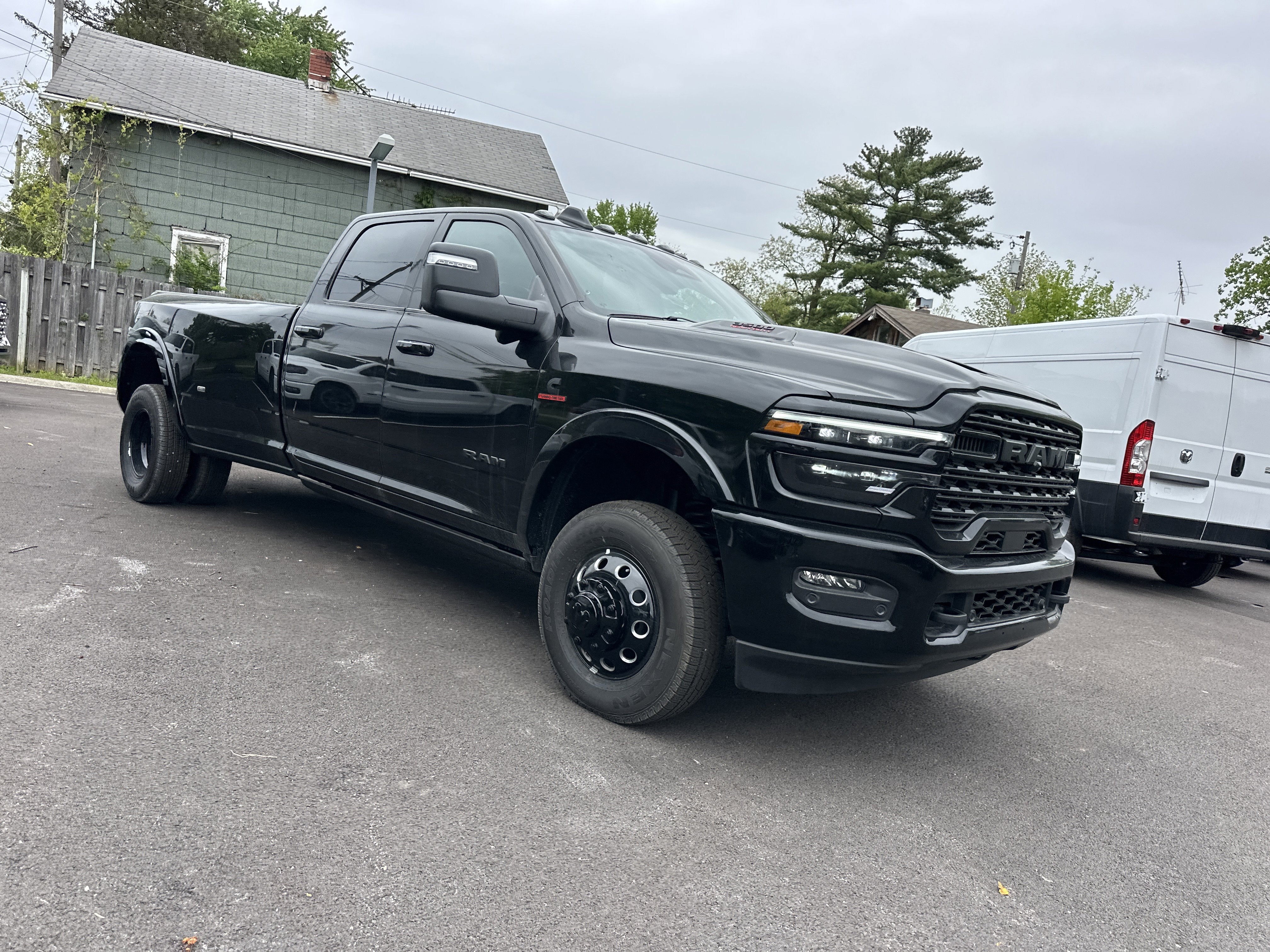 2026 RAM 3500 Limited