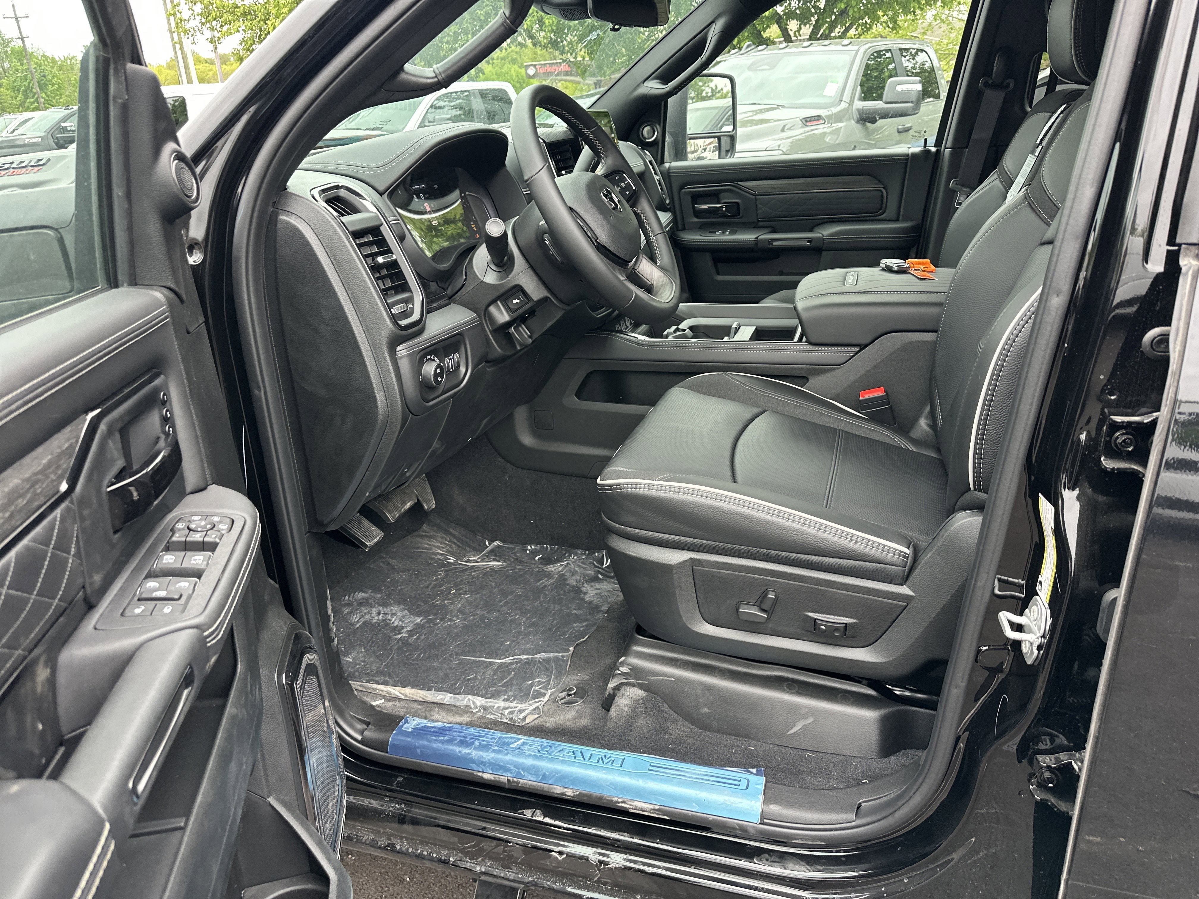 2026 RAM 3500 Limited