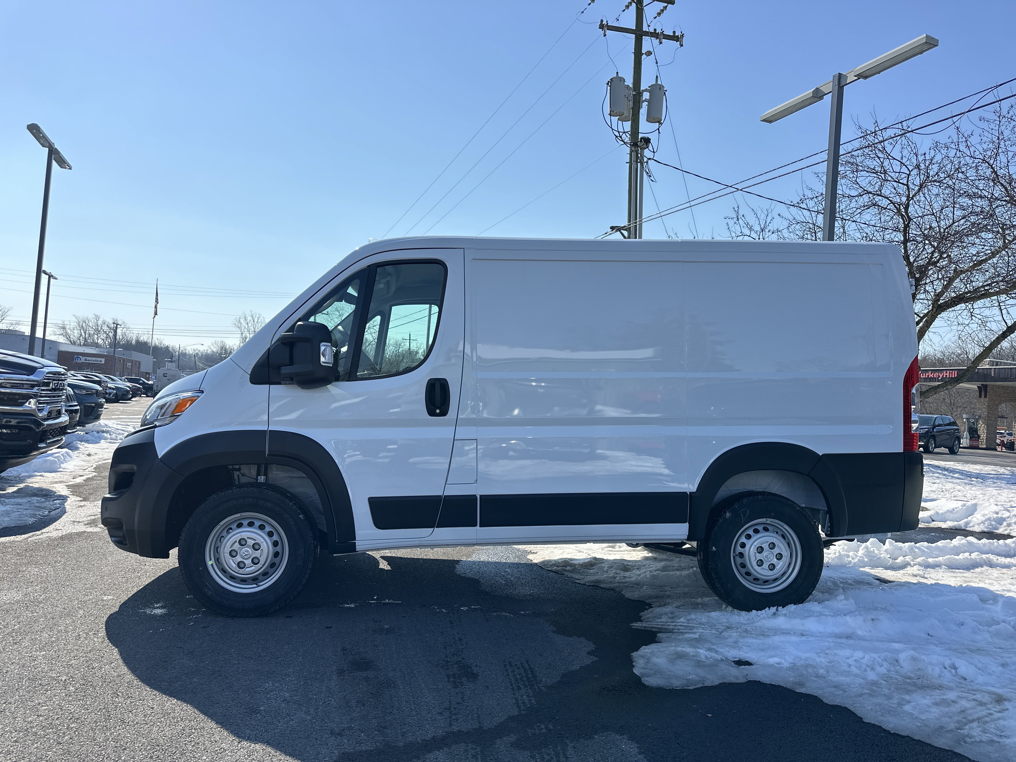 2026 RAM ProMaster 1500 Low Roof