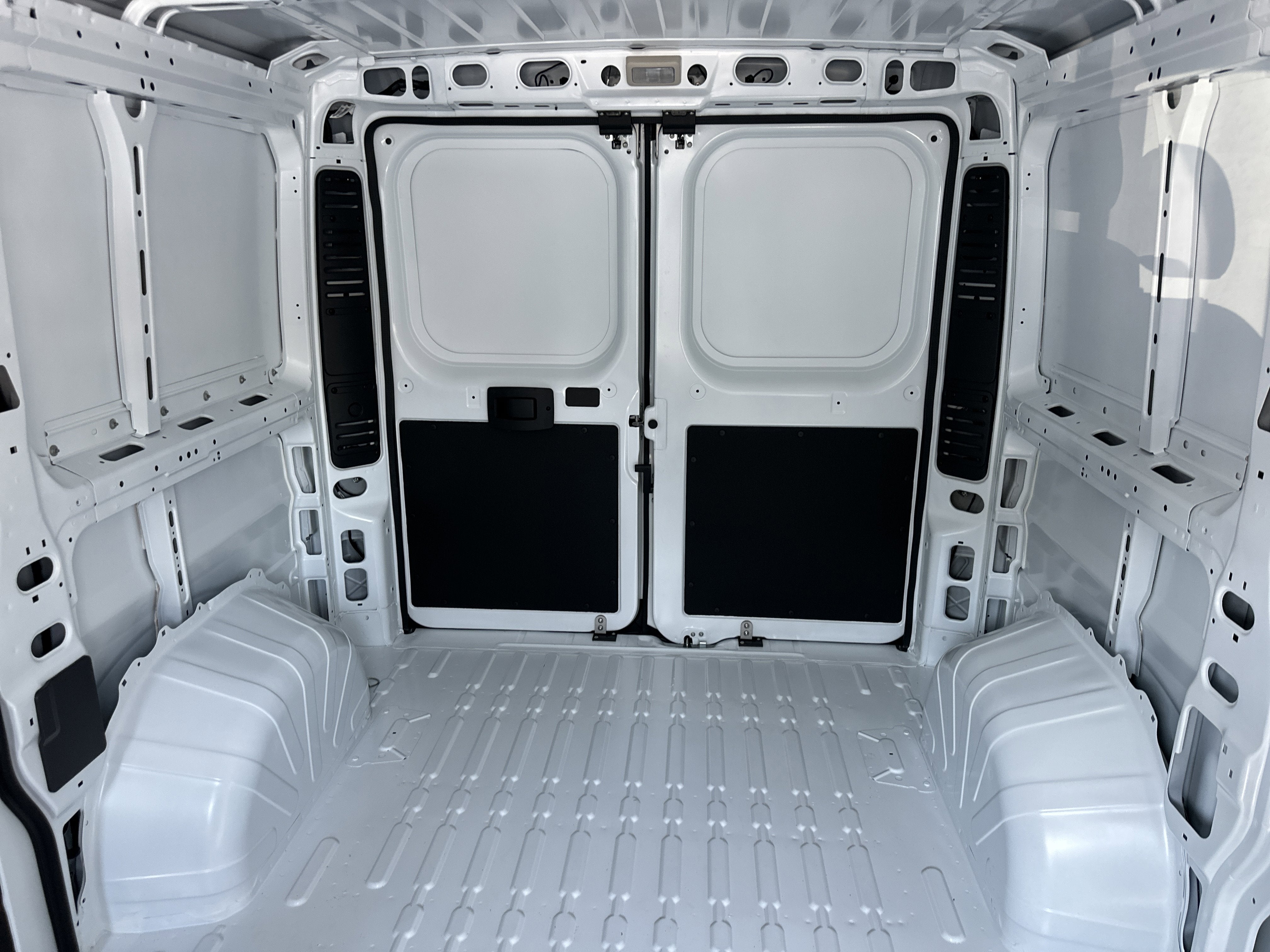 2026 RAM ProMaster 1500 Low Roof