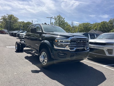 2027 RAM 5500 Chassis Cab Laramie