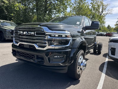 2027 RAM 5500 Chassis Cab Laramie