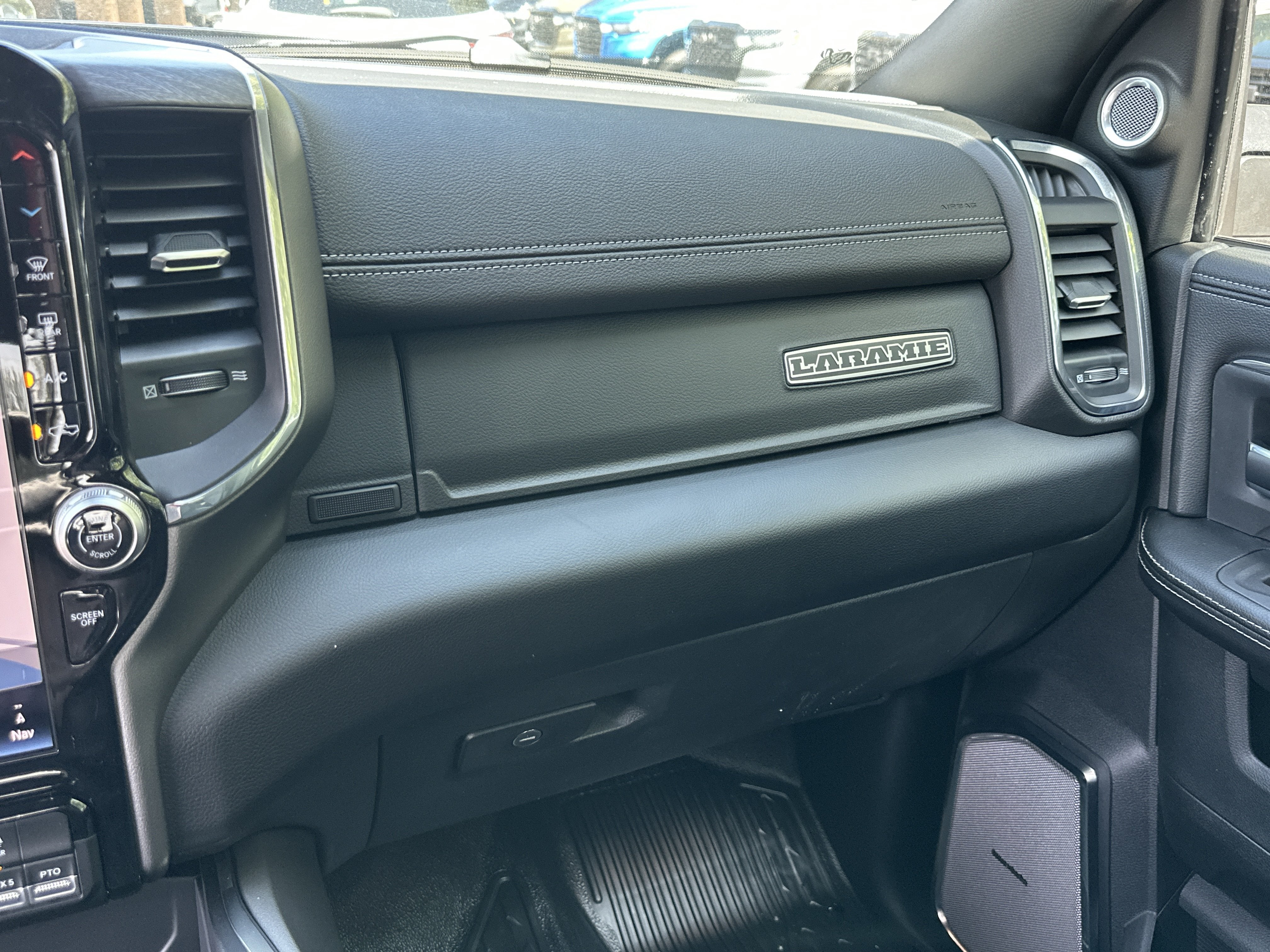 2027 RAM 5500 Chassis Cab Laramie