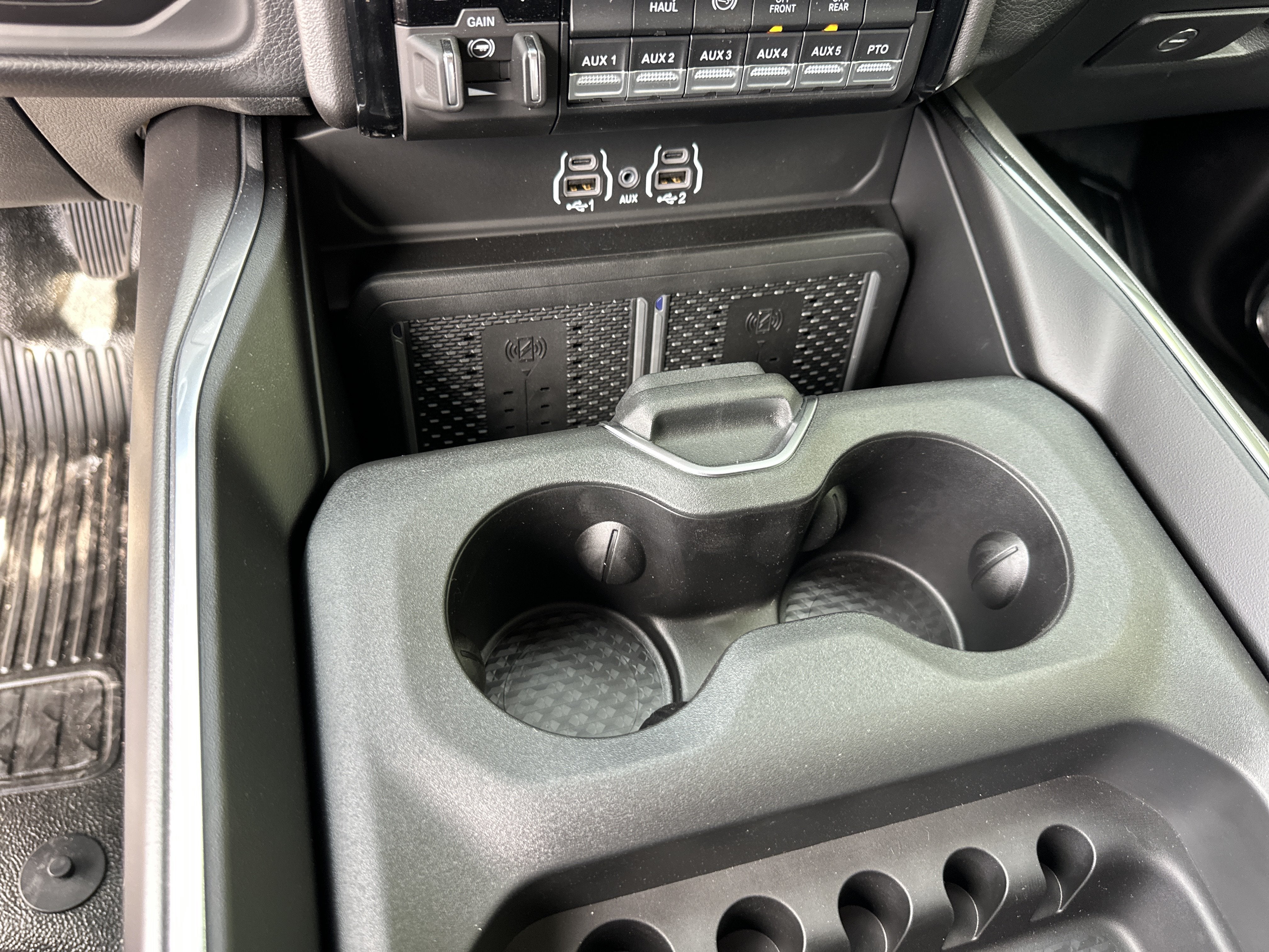 2027 RAM 5500 Chassis Cab Laramie