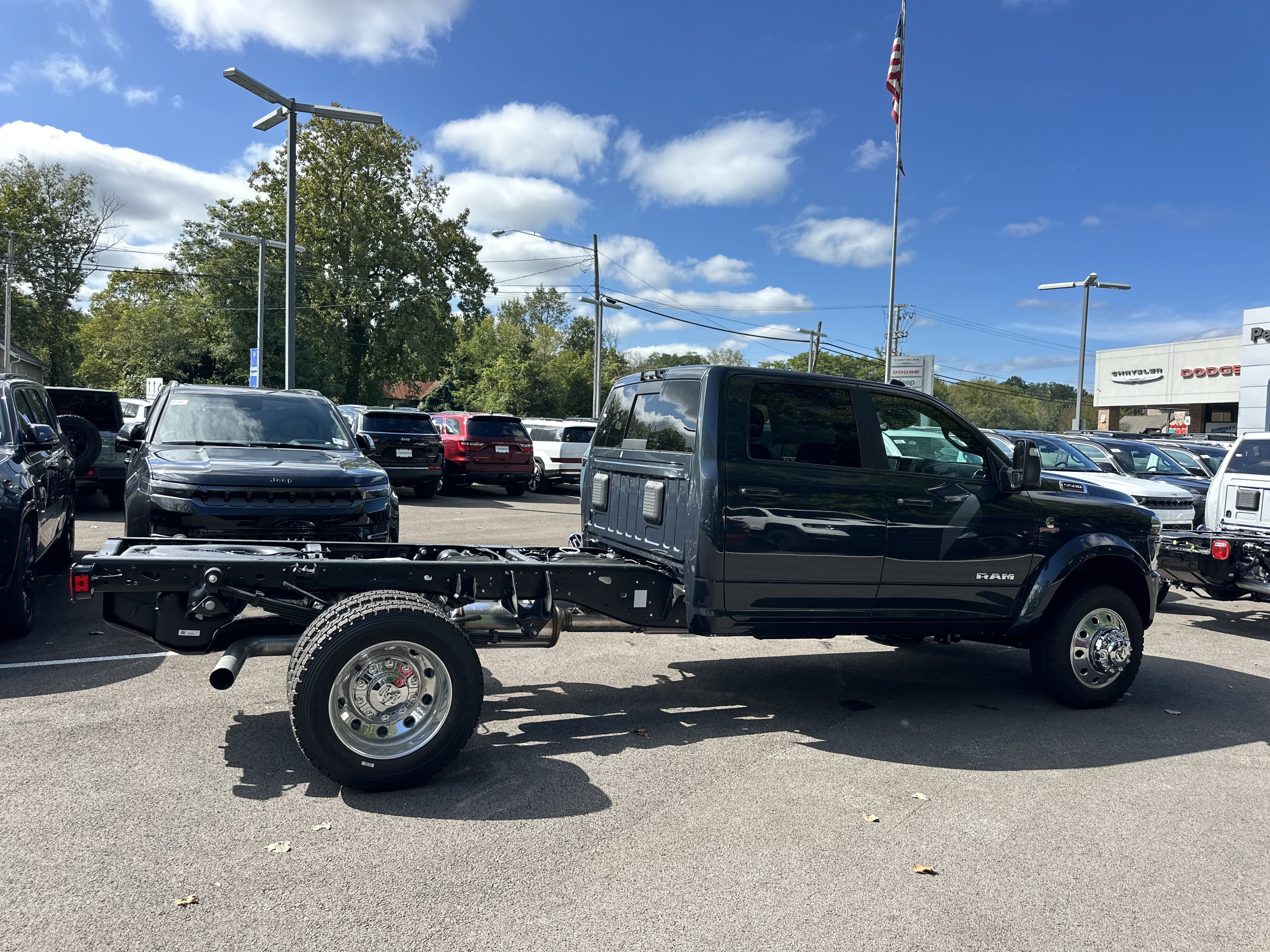 2027 RAM 5500 Chassis Cab Laramie