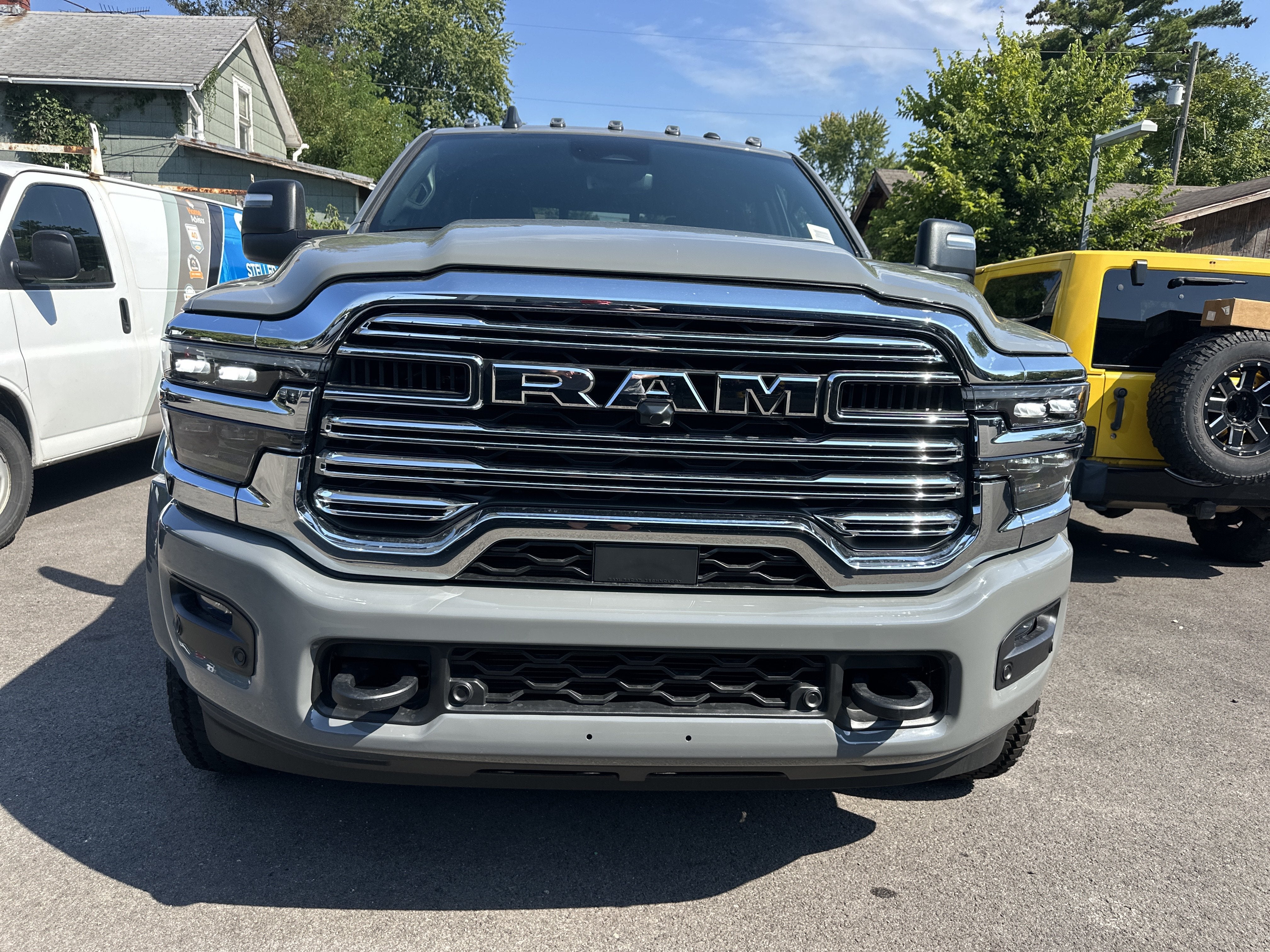 2027 RAM 5500HD Laramie