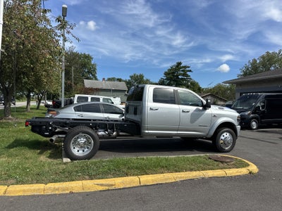2027 RAM 5500 Chassis Cab Laramie