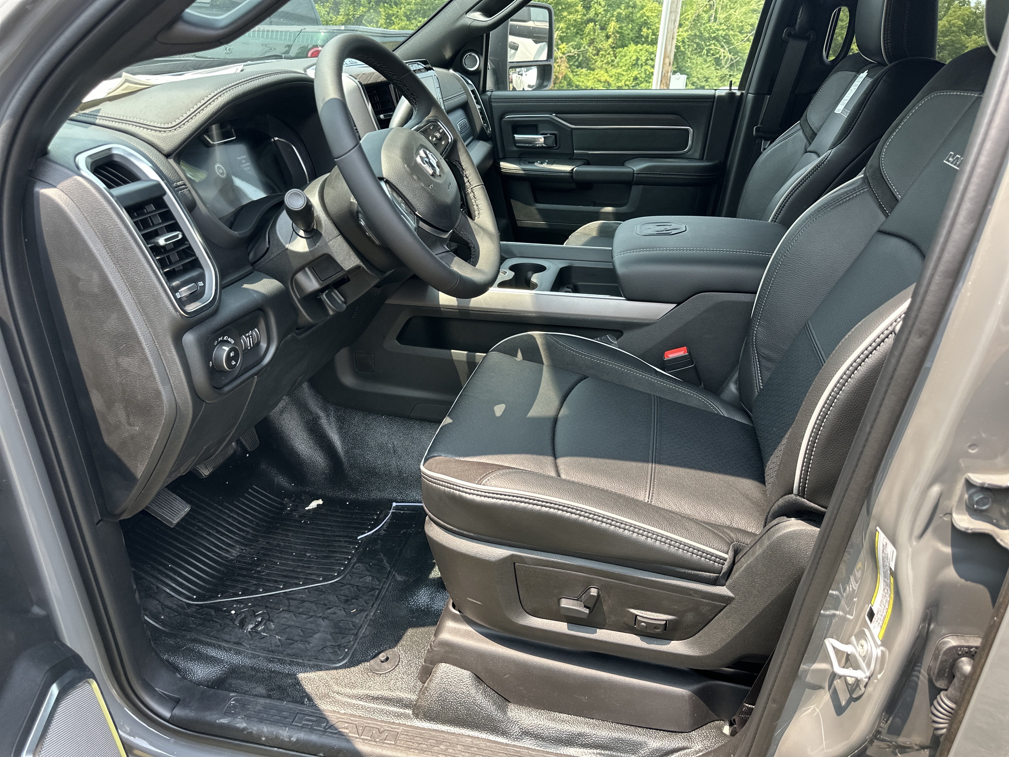2026 RAM 5500HD Laramie