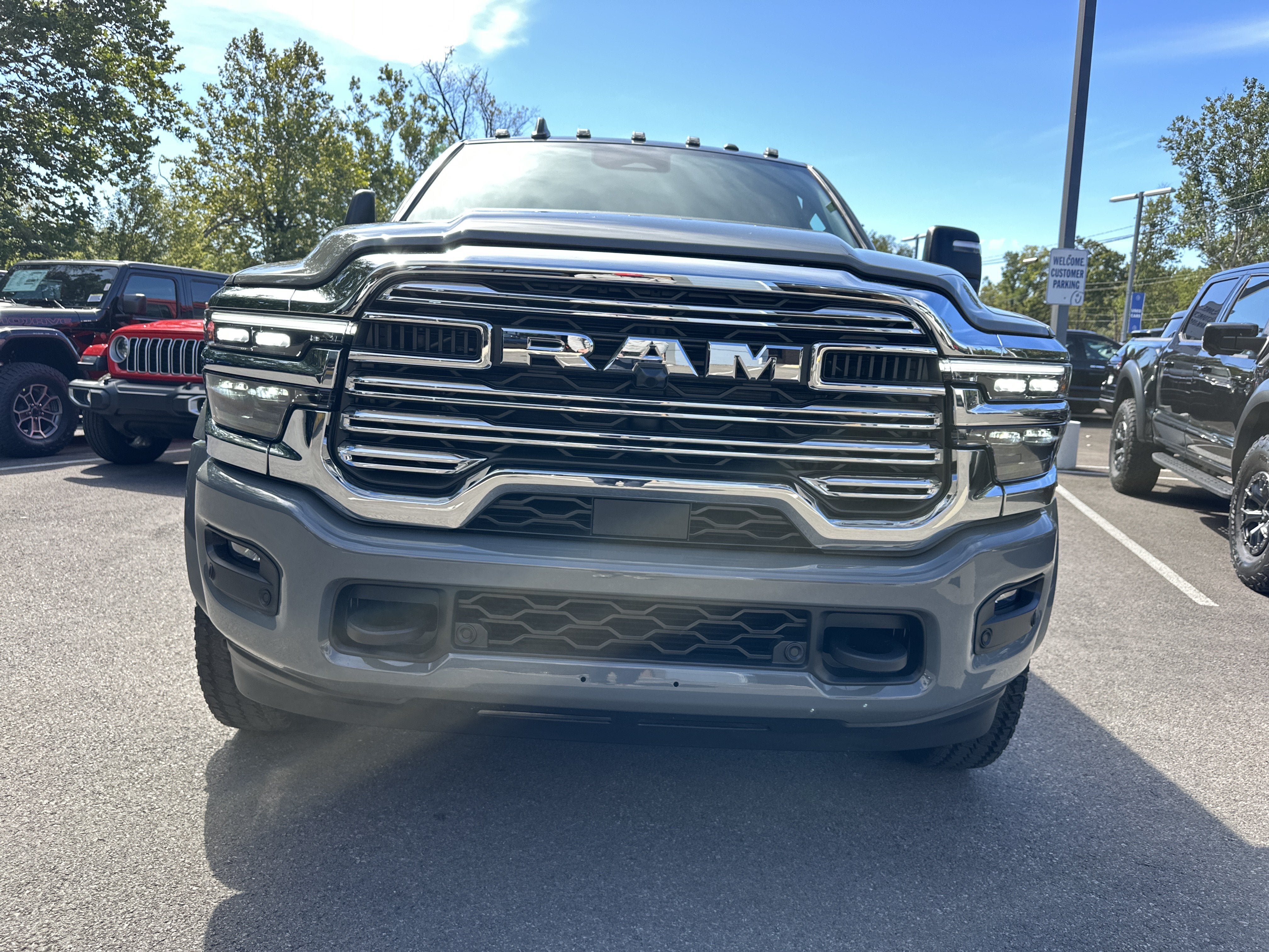 2027 RAM 5500 Chassis Cab Laramie