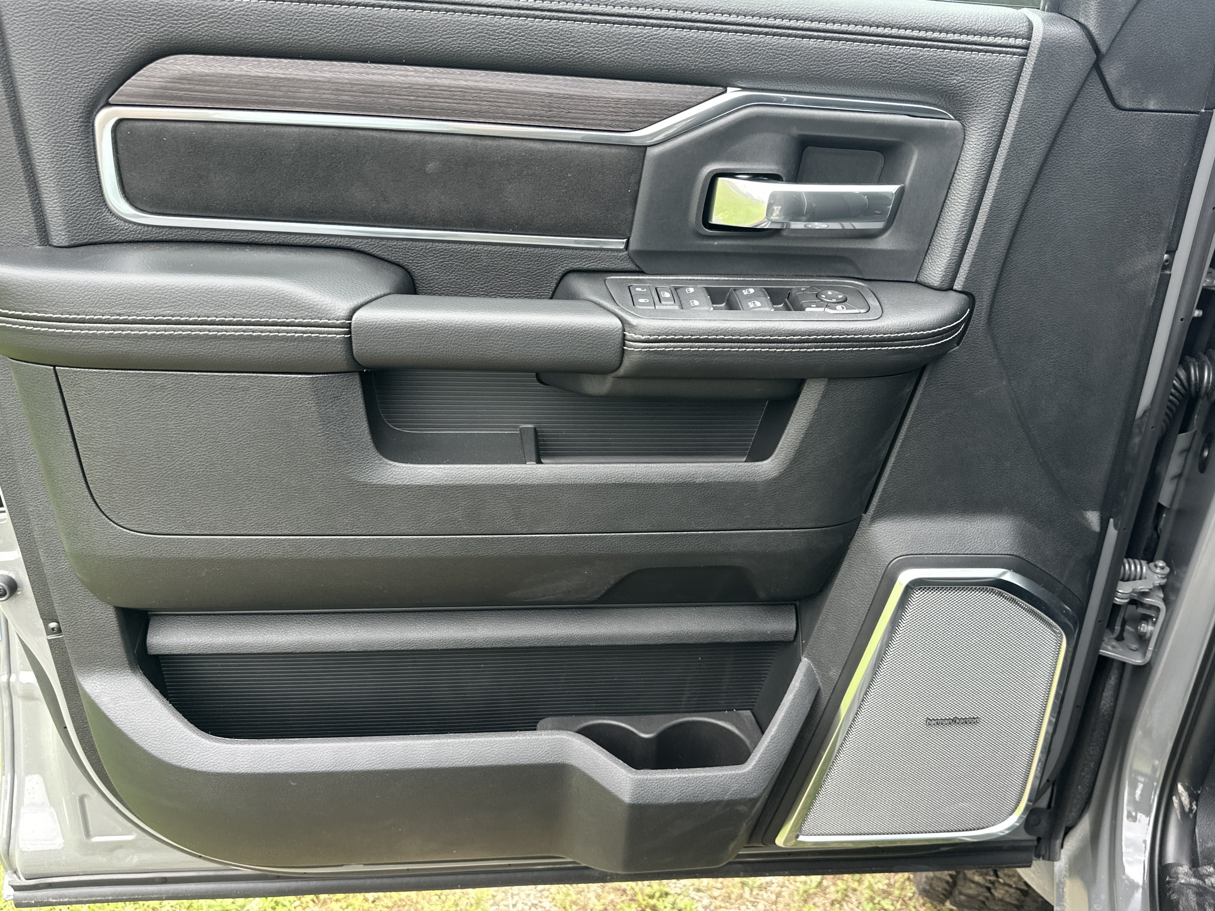 2026 RAM 5500HD Laramie