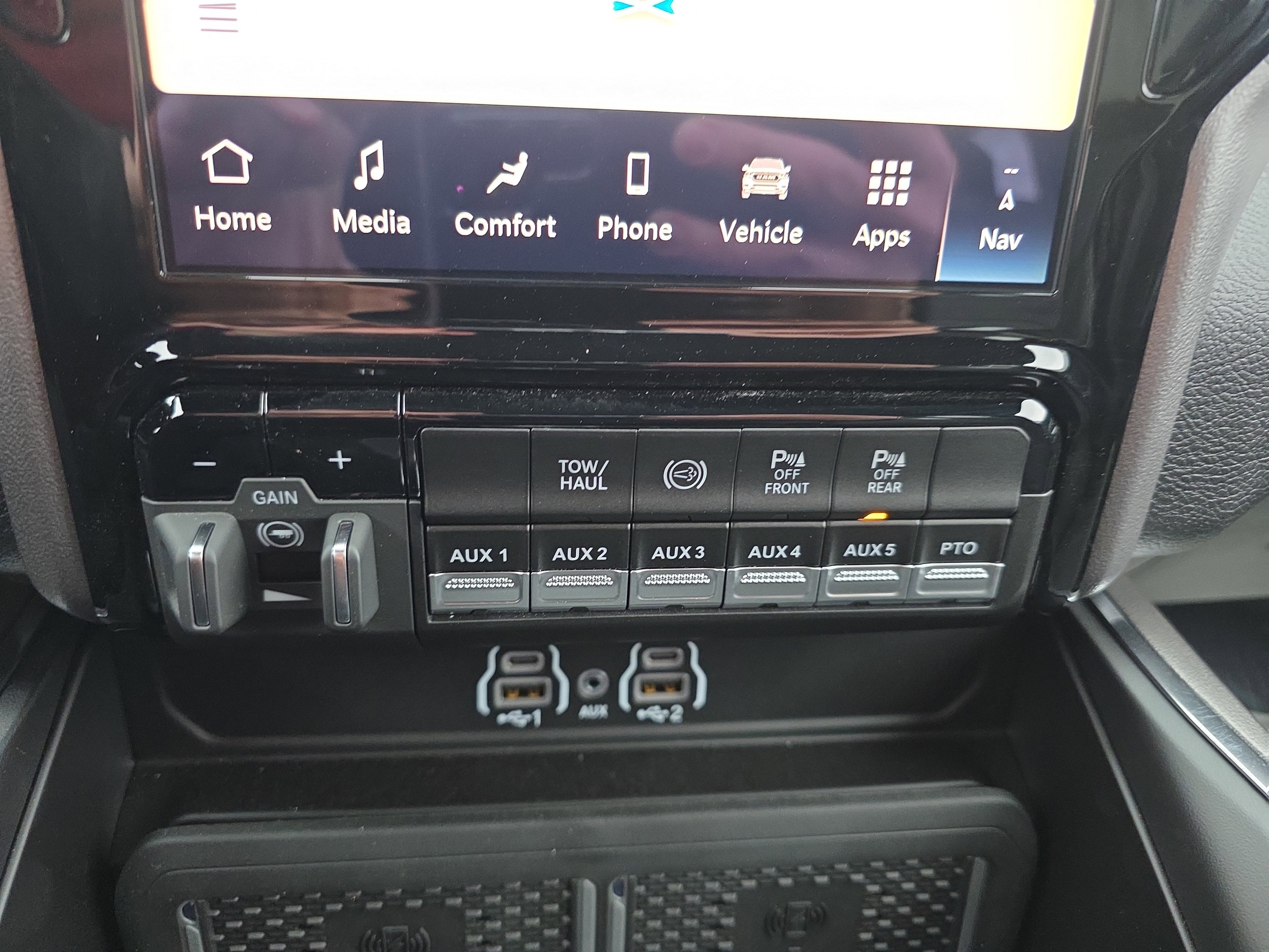 2026 RAM 5500HD Laramie