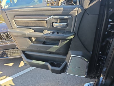 2027 RAM 5500 Chassis Cab Laramie